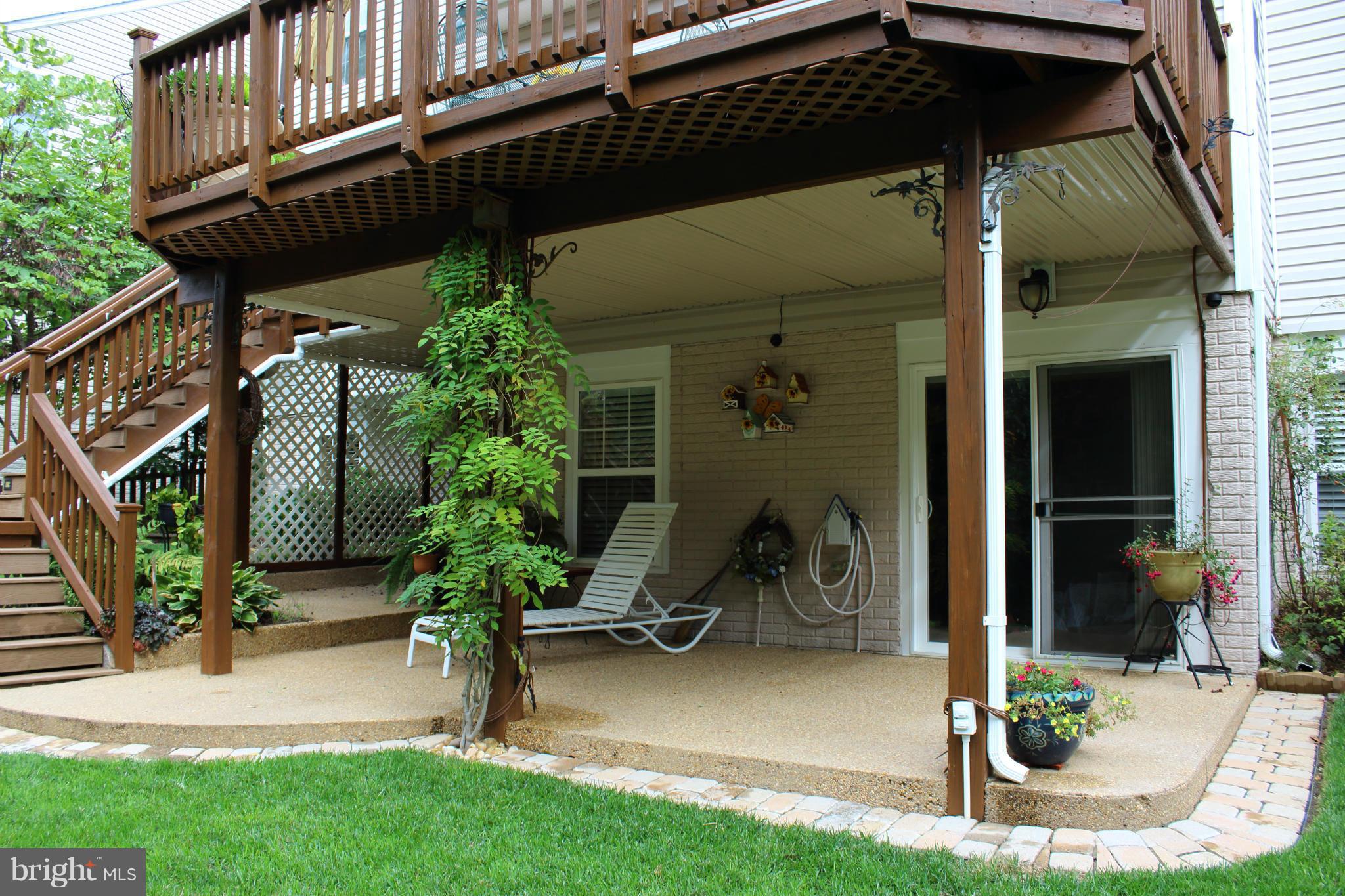 EAGLES POINTE - Residential