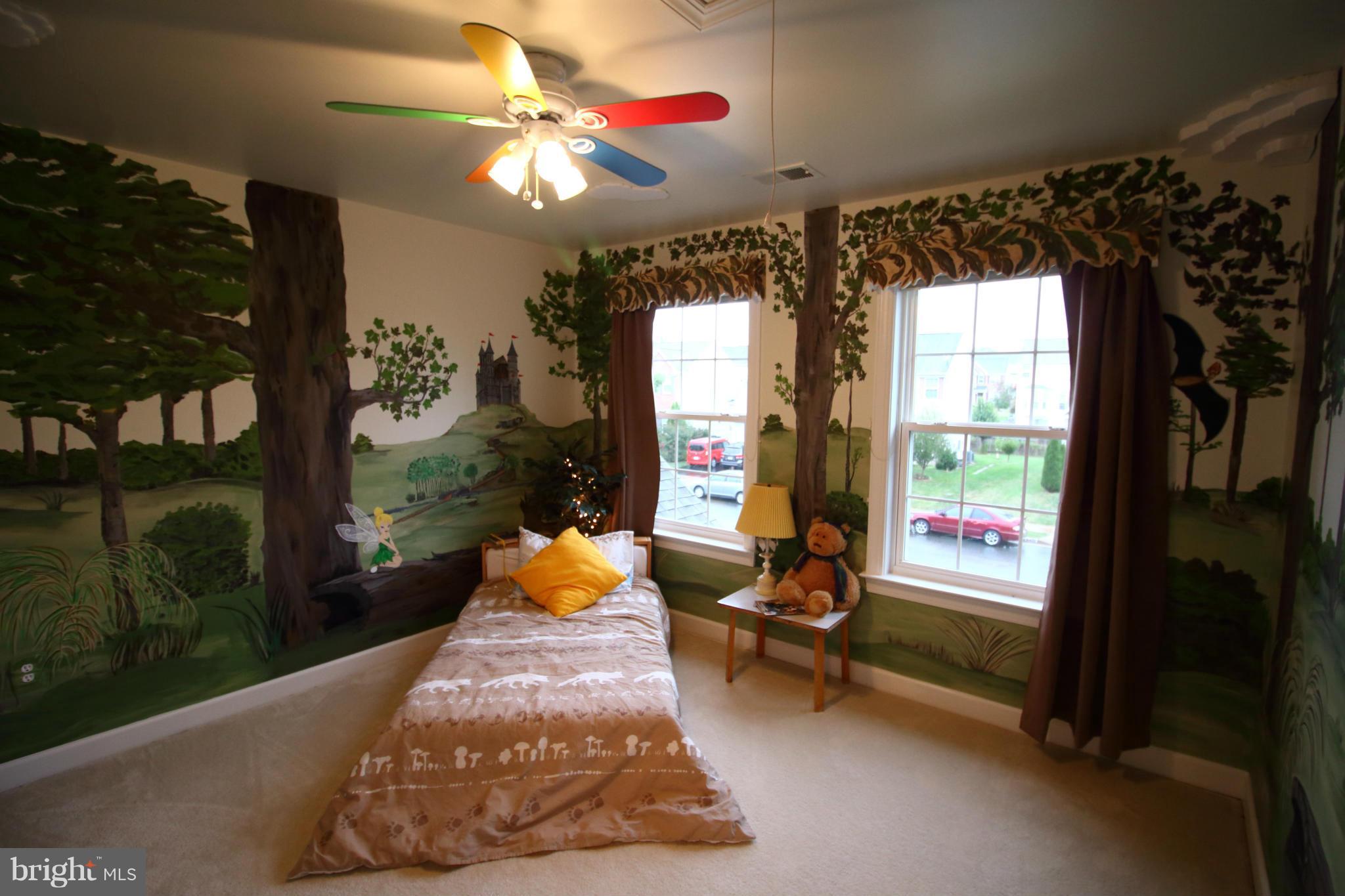 EAGLES POINTE - Residential