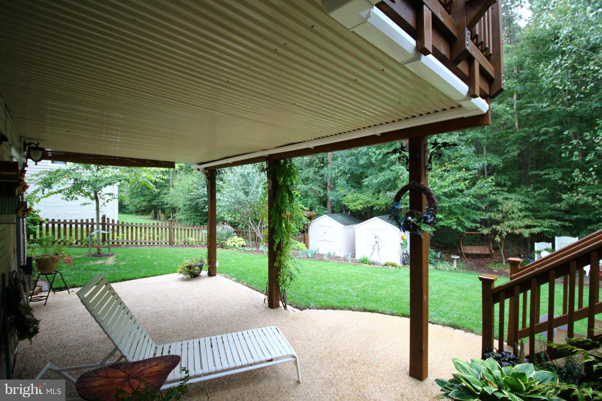 EAGLES POINTE - Residential