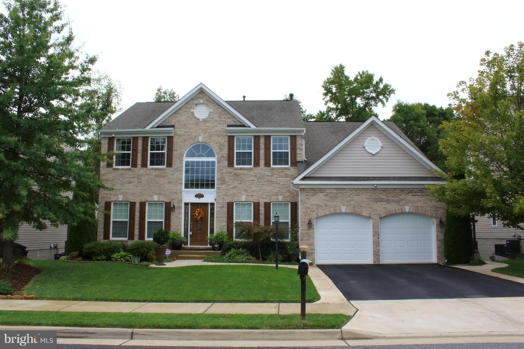 EAGLES POINTE - Residential