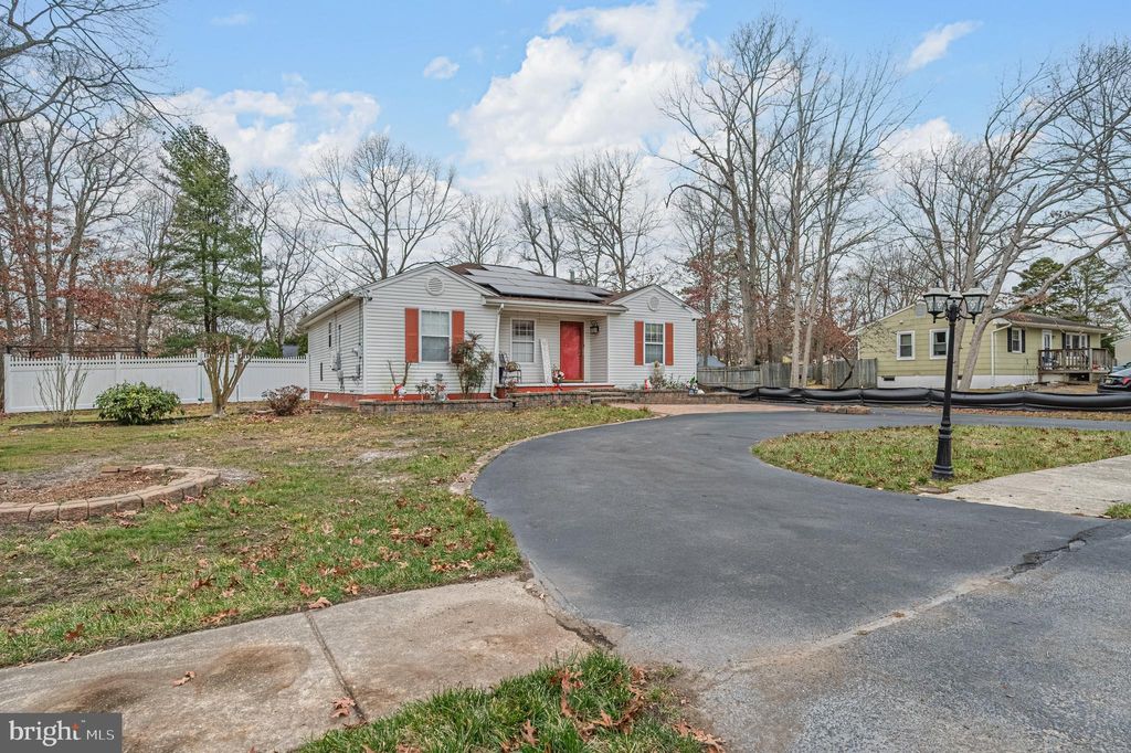 Photo of 303 Martin L King Avenue, EGG HARBOR TOWNSHIP, NJ 08234 (MLS # NJAC2022056)