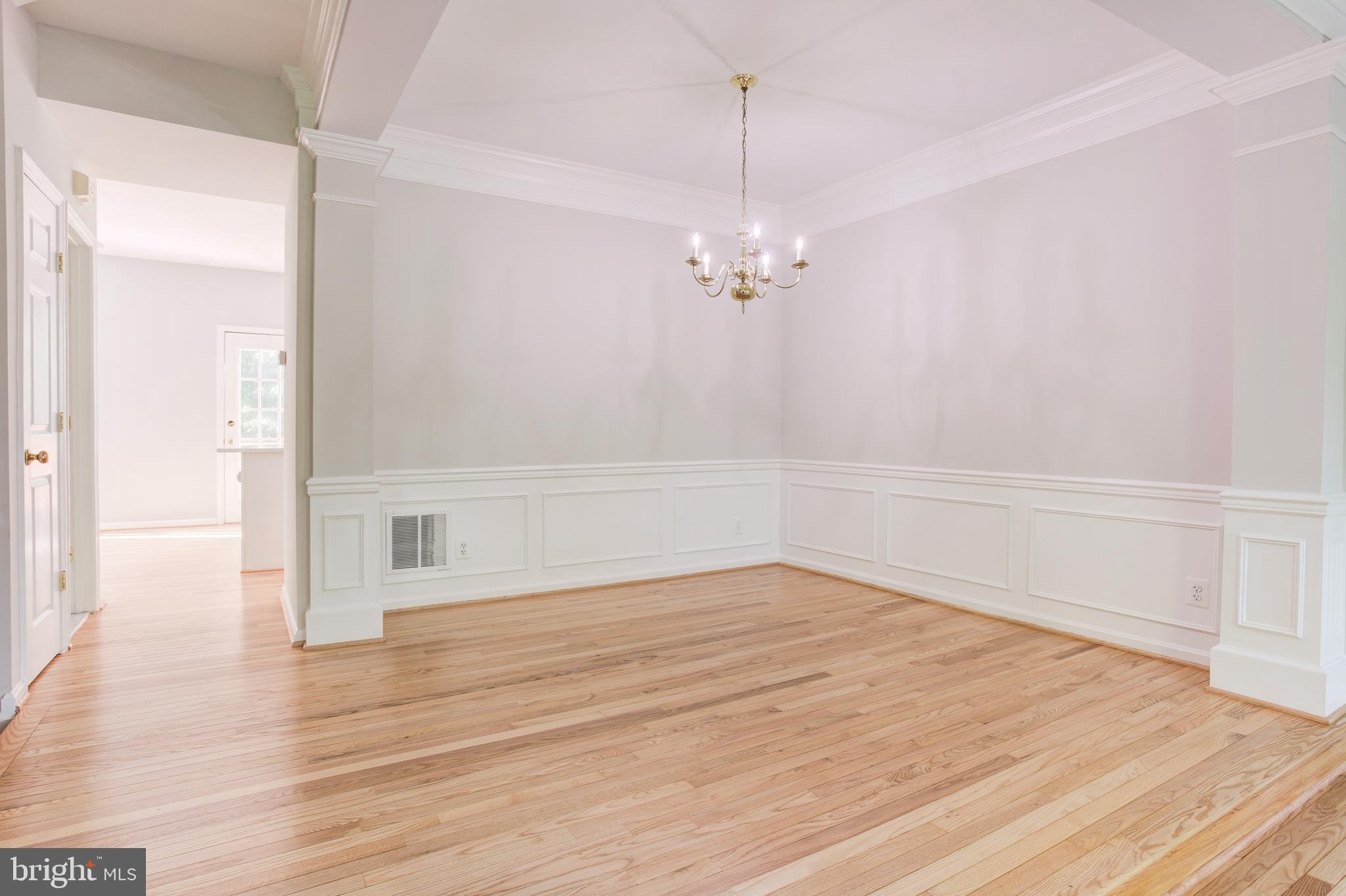 ISLAND CREEK - Residential Lease