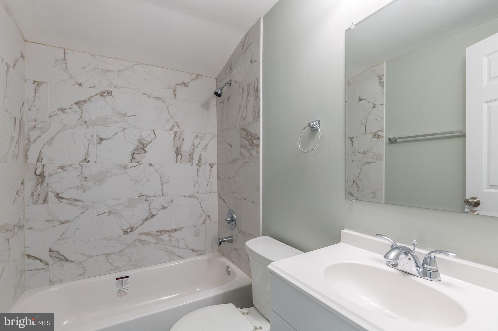 DALE CITY - Residential