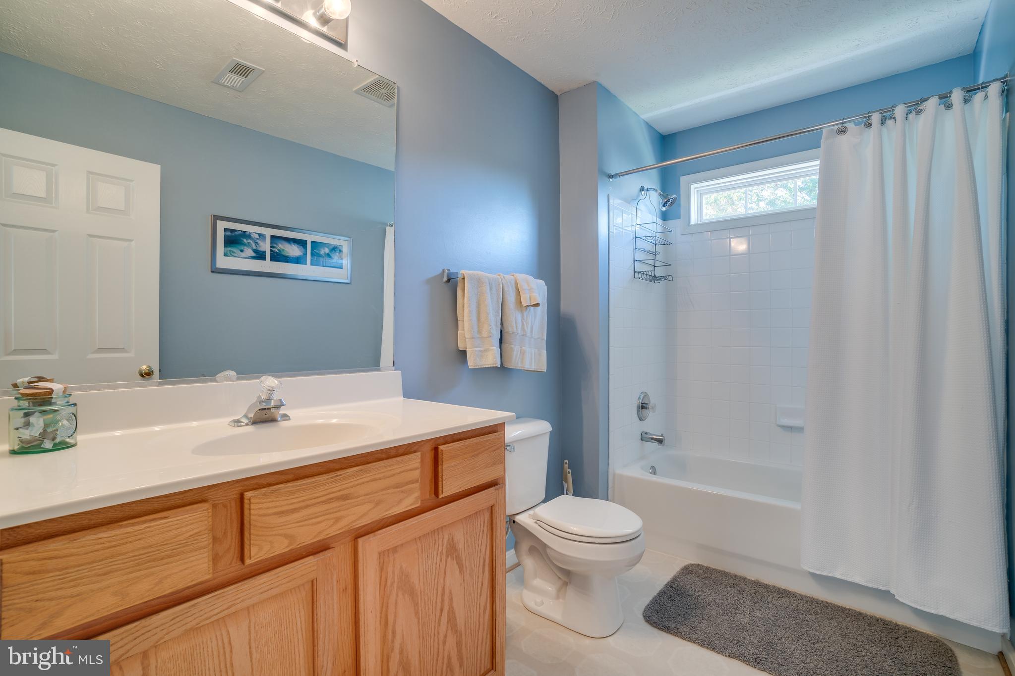 CROWN GRANT - Residential