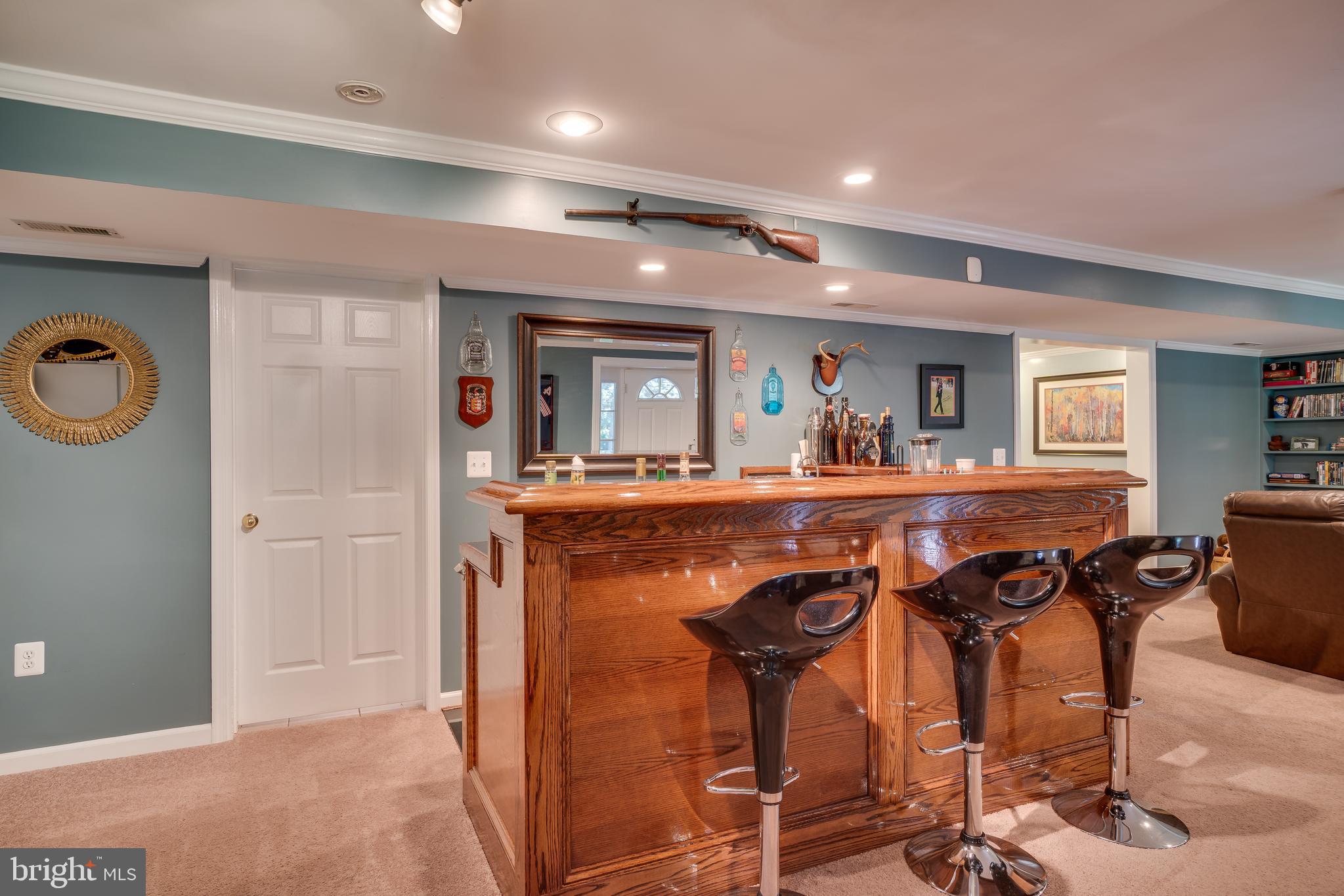 CROWN GRANT - Residential