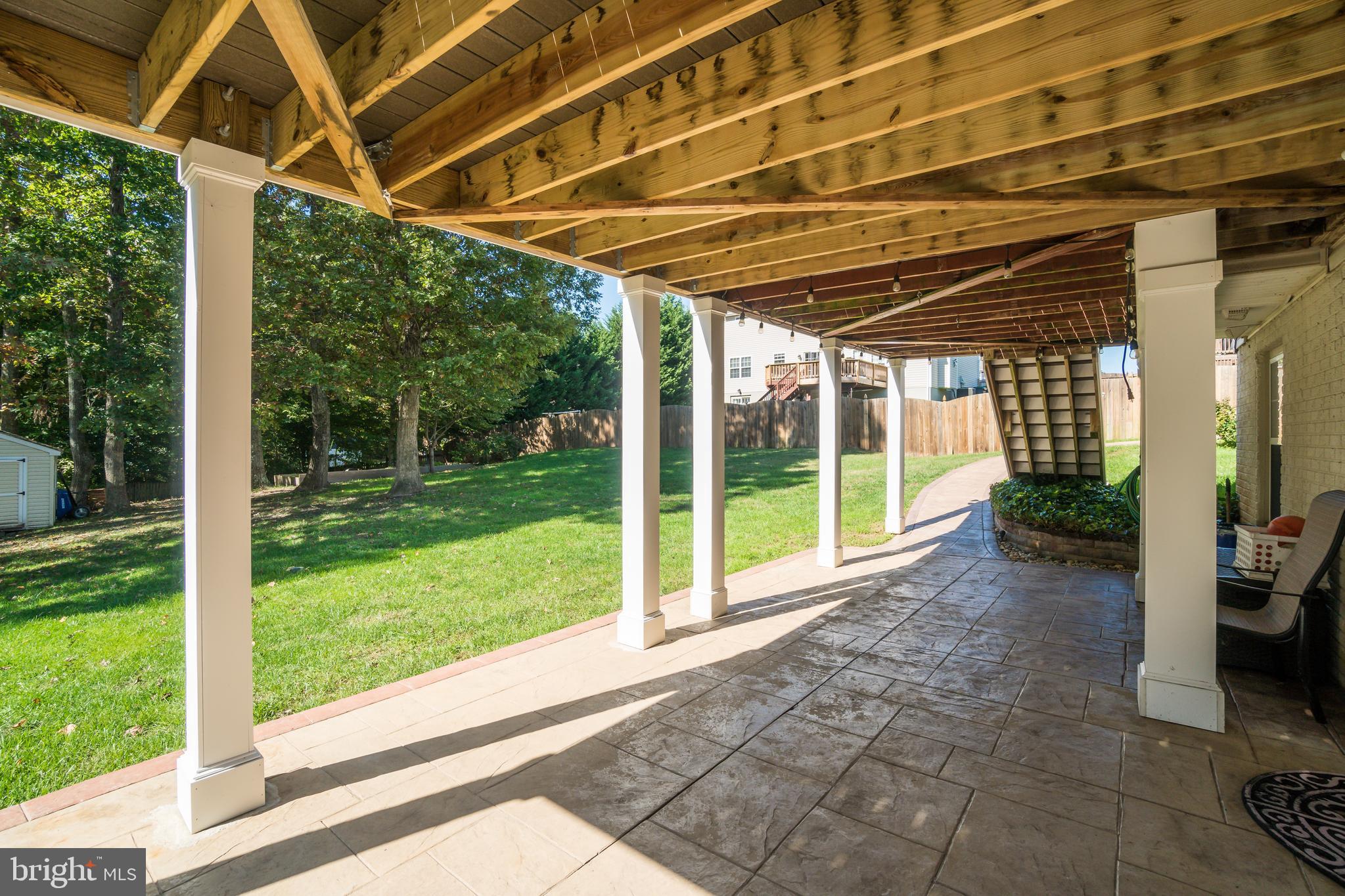 CROWN GRANT - Residential