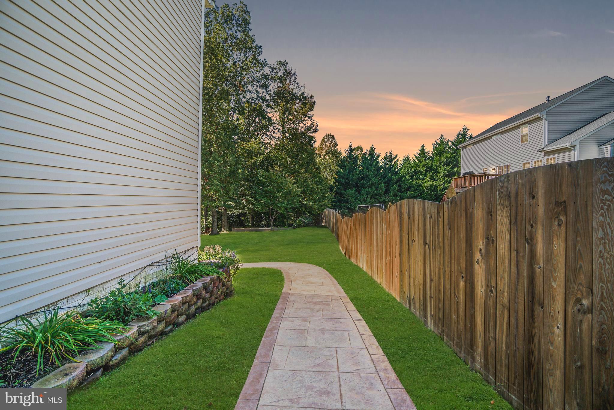 CROWN GRANT - Residential