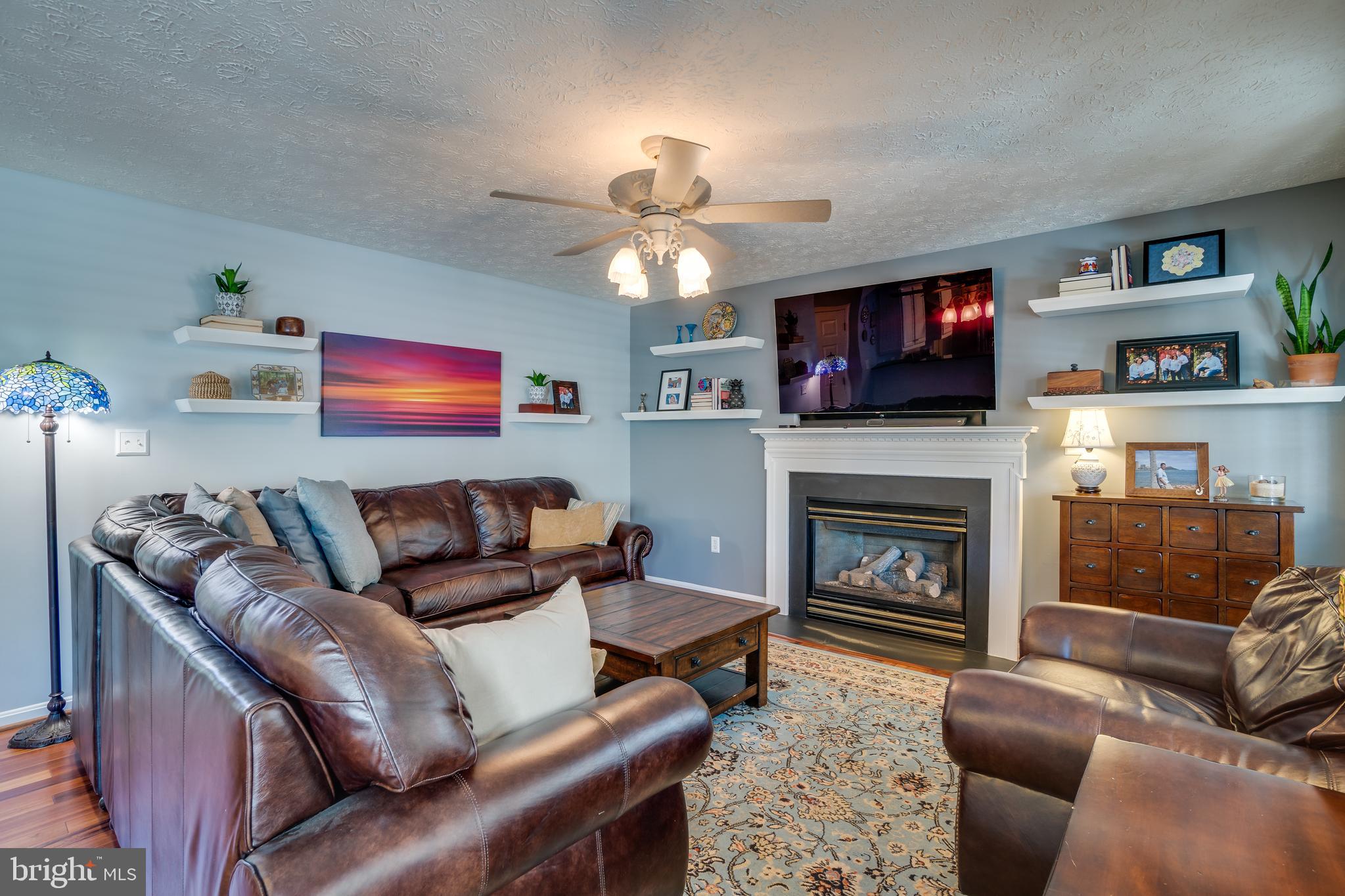 CROWN GRANT - Residential