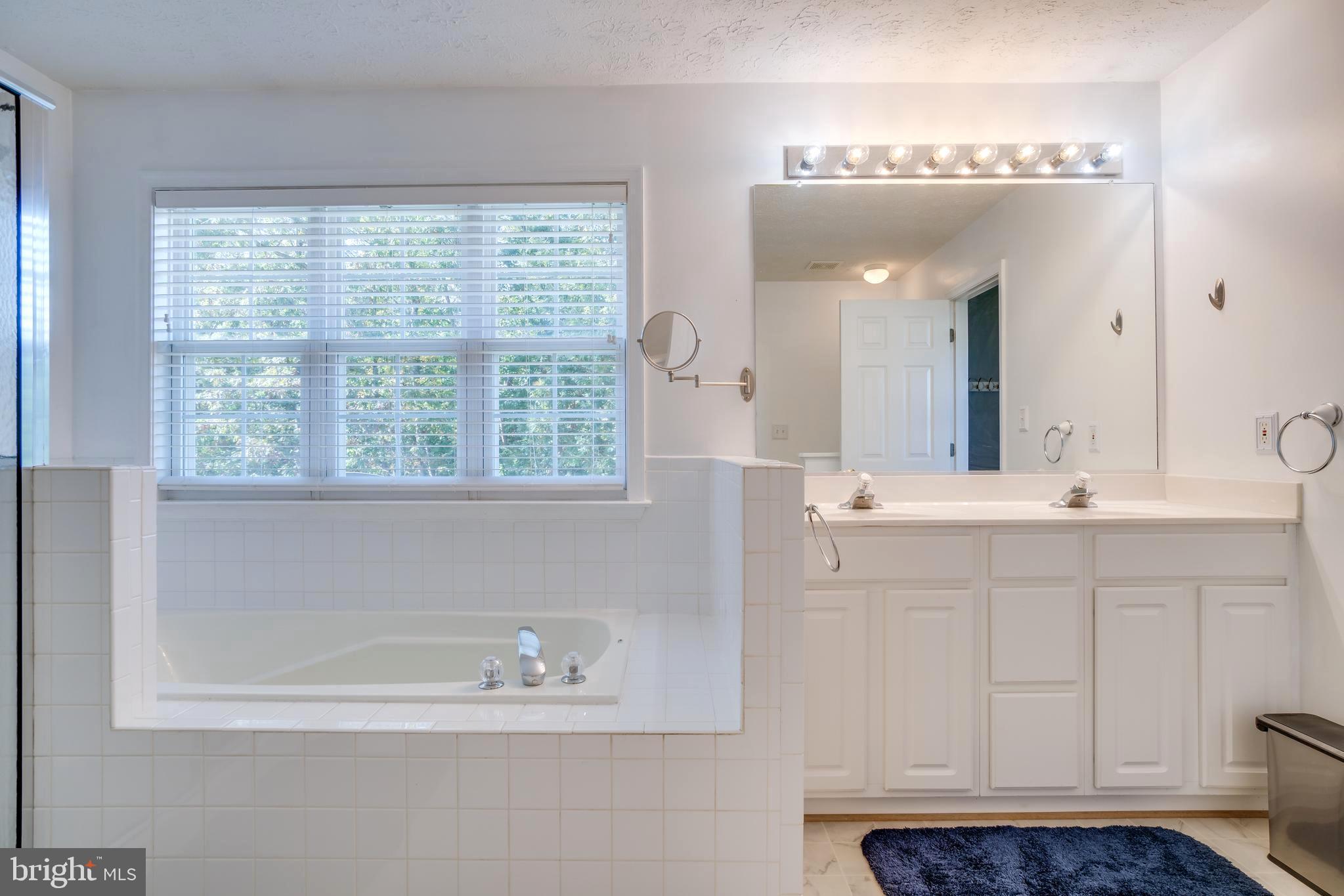 CROWN GRANT - Residential