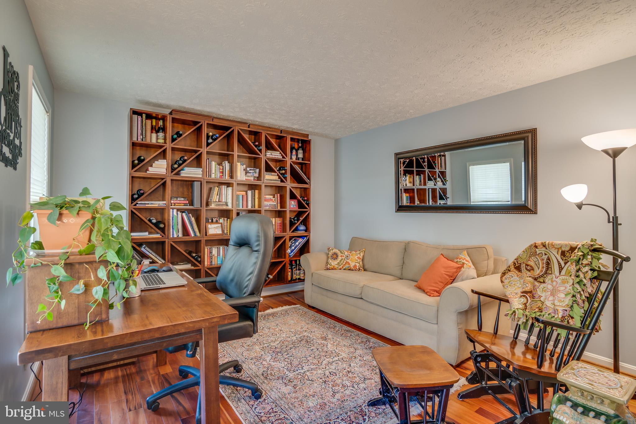 CROWN GRANT - Residential