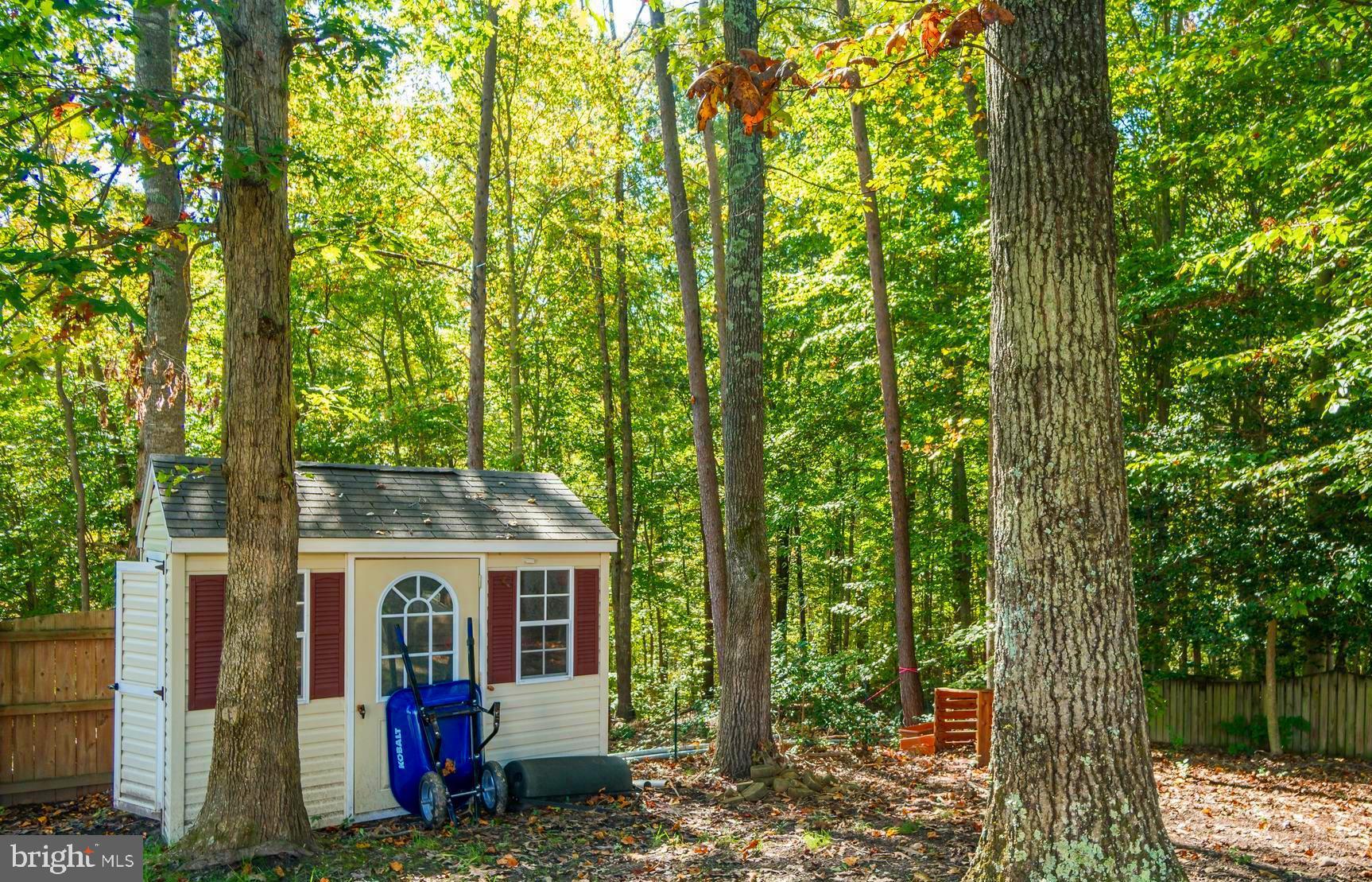 CROWN GRANT - Residential