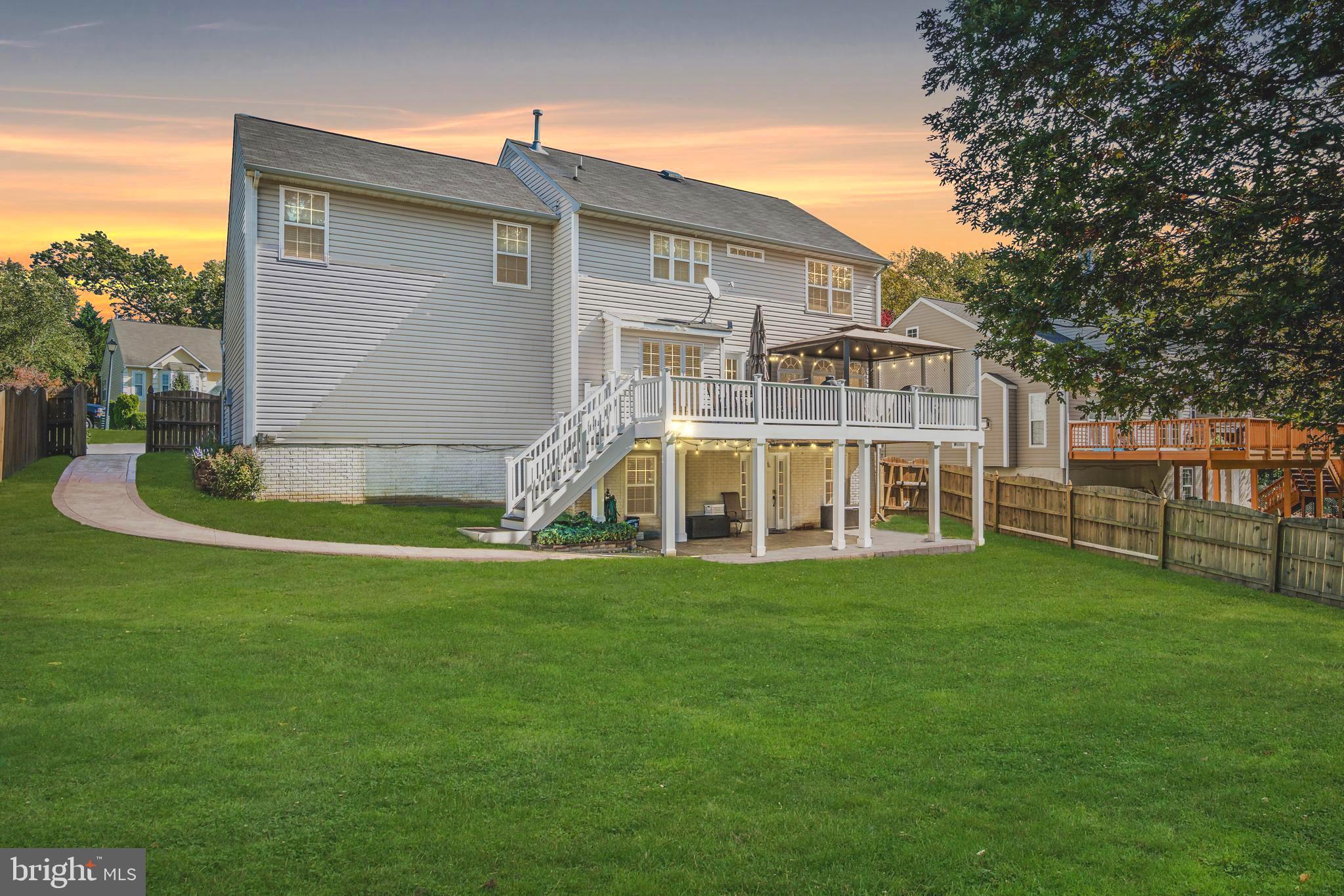 CROWN GRANT - Residential