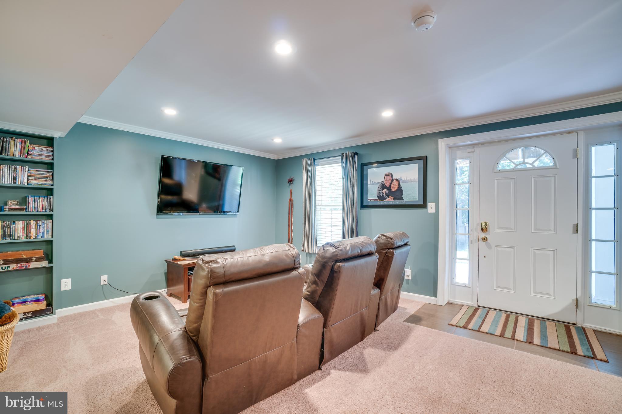 CROWN GRANT - Residential