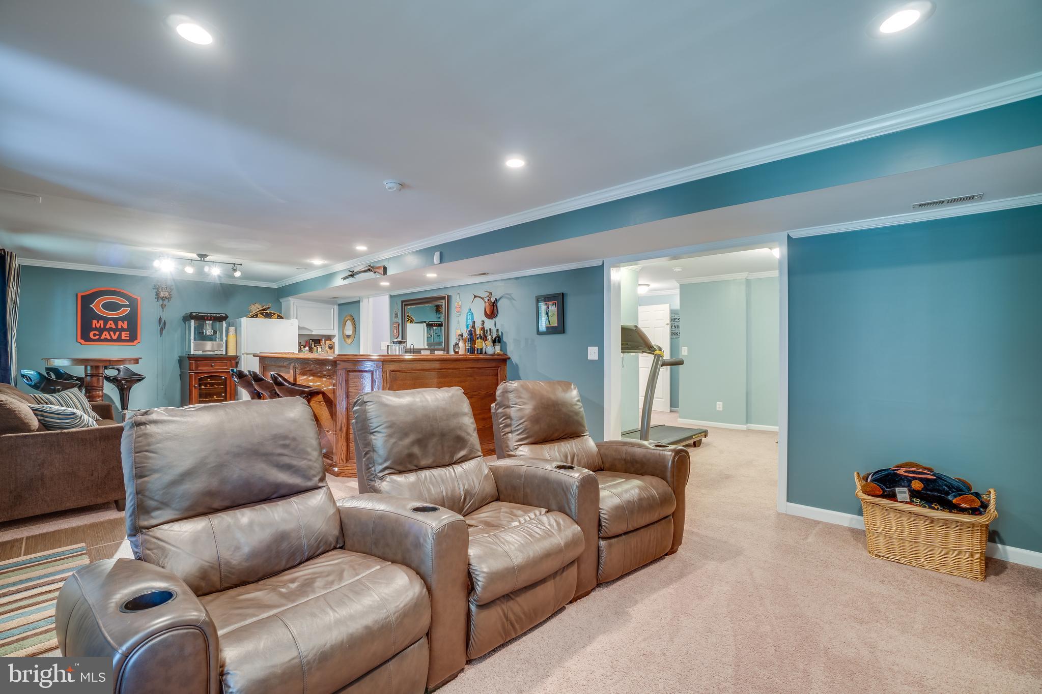 CROWN GRANT - Residential