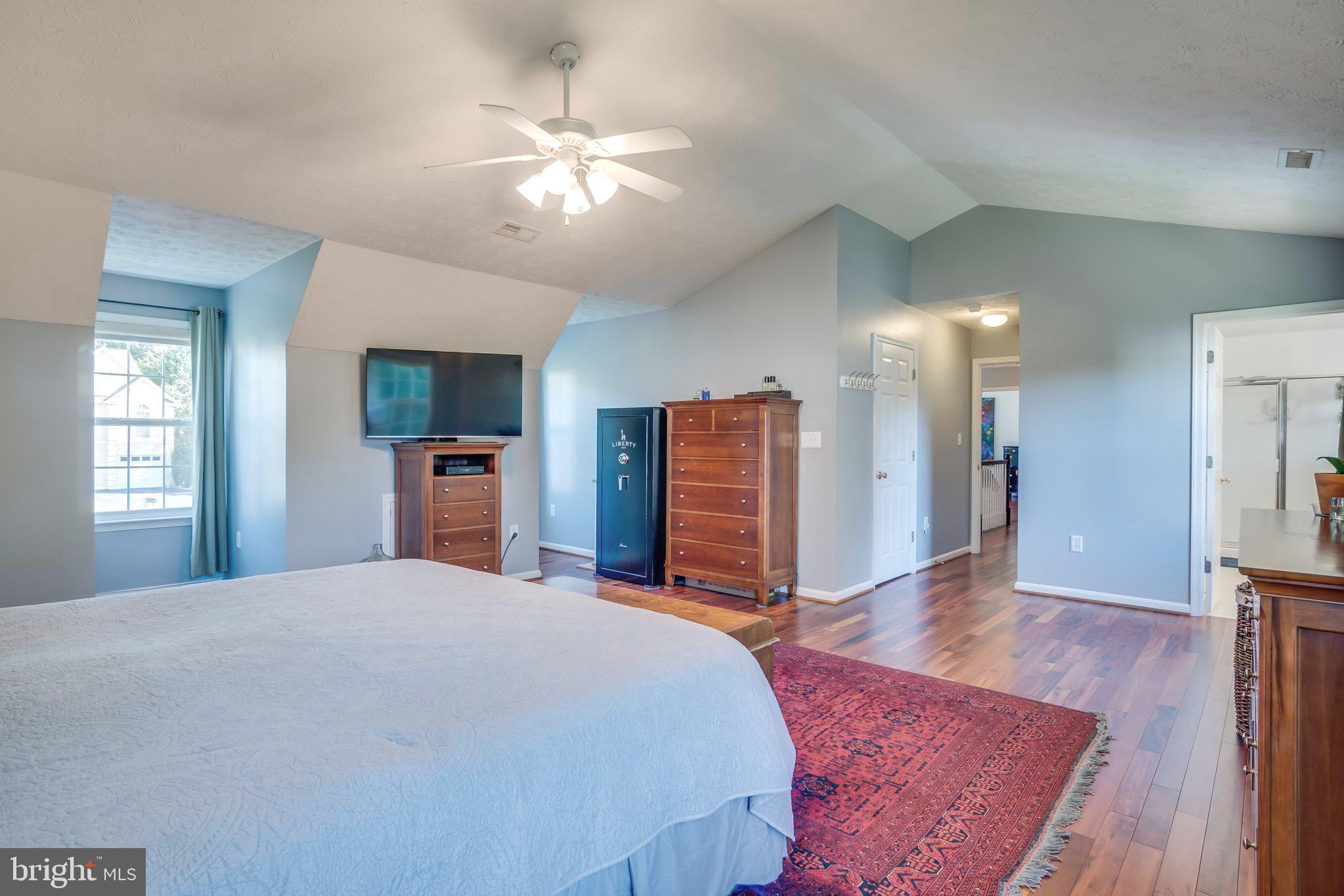 CROWN GRANT - Residential