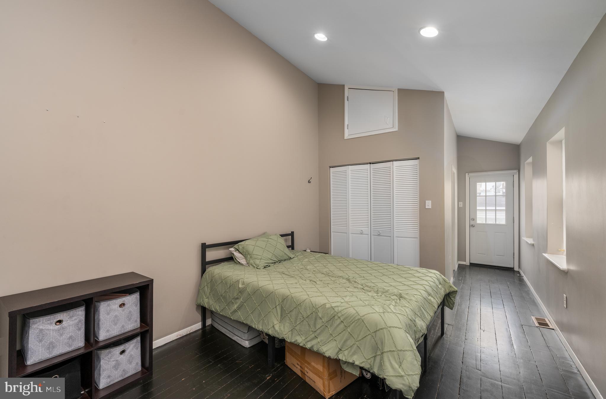 PATTERSON PARK - Residential Lease