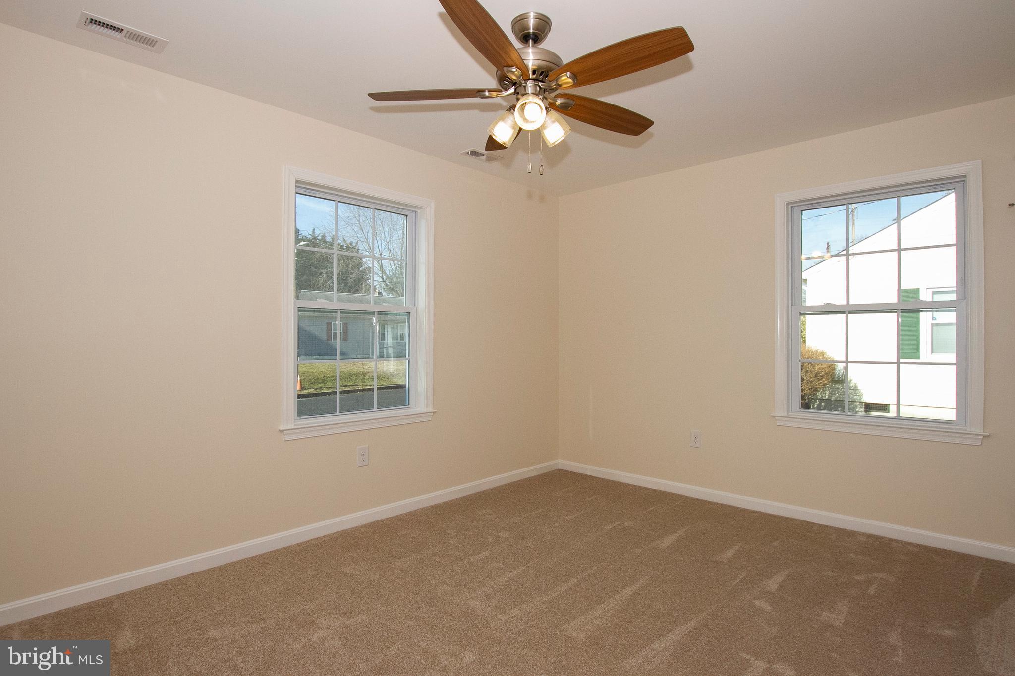 ABERDEEN HILLS - Residential