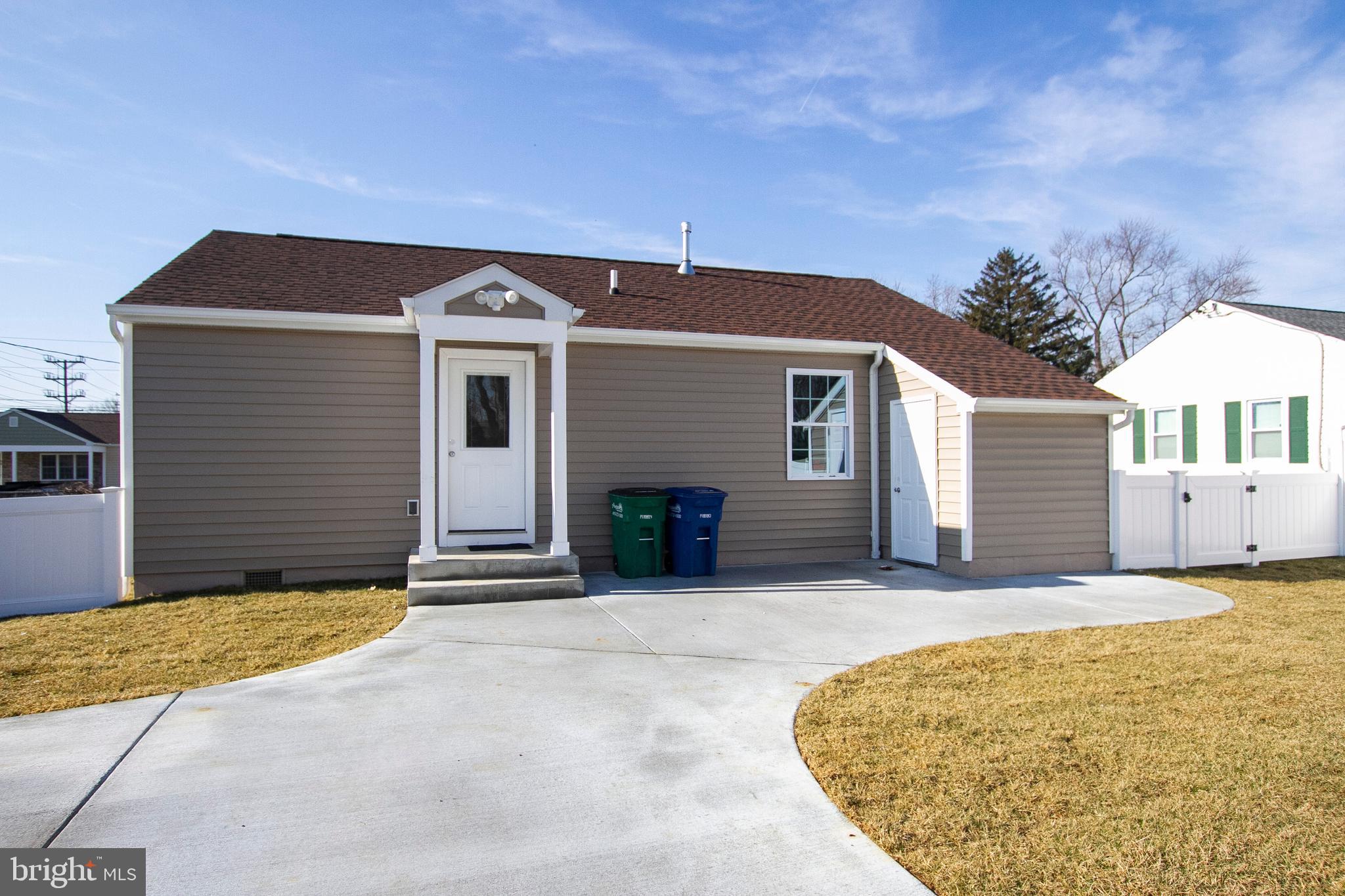 ABERDEEN HILLS - Residential