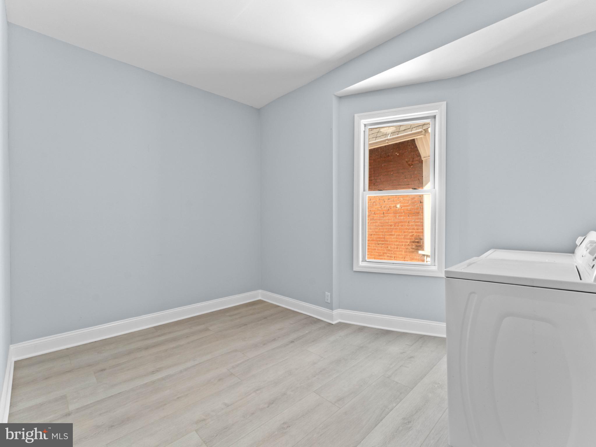 UNIVERSITY CITY - Residential