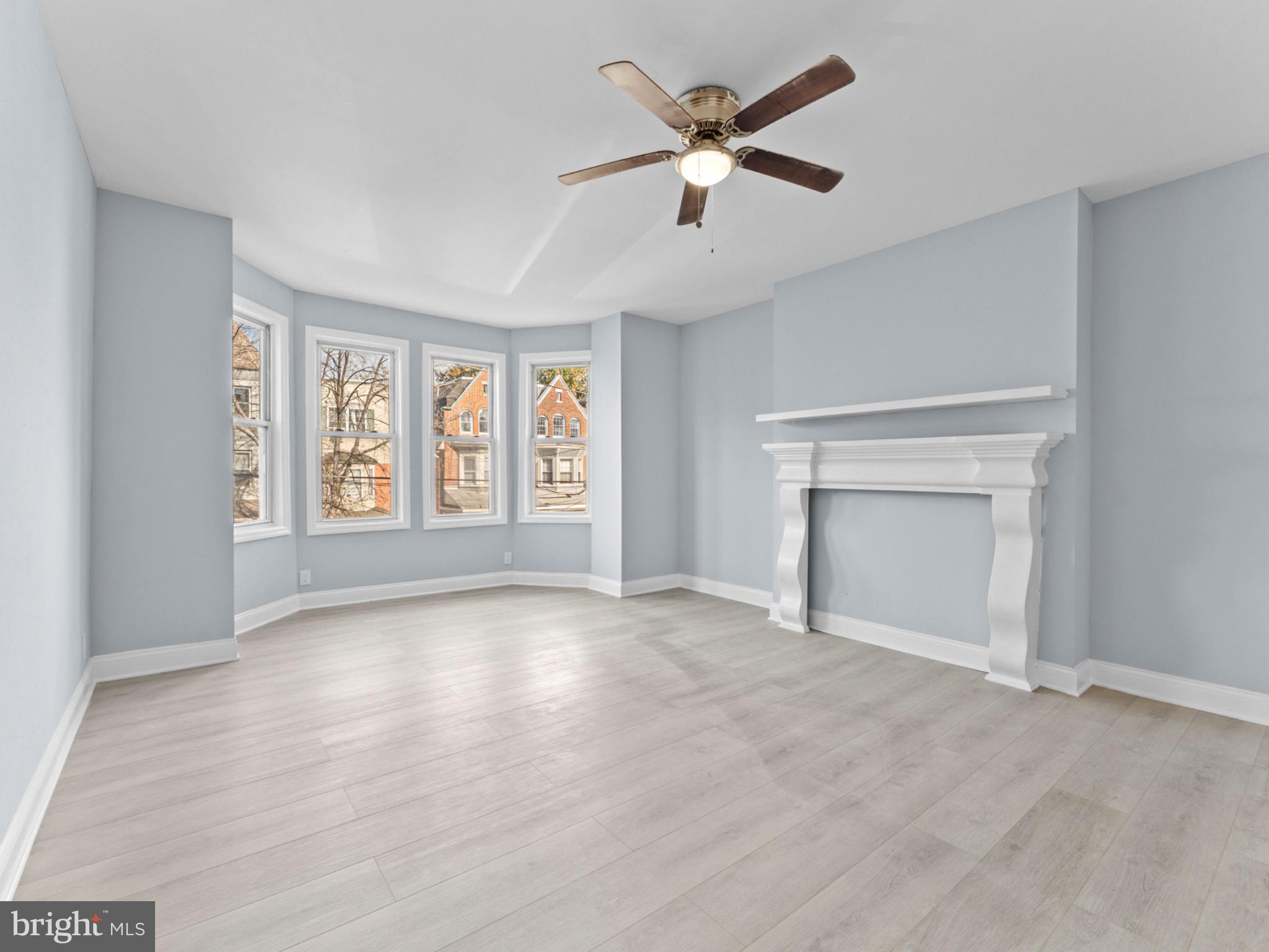 UNIVERSITY CITY - Residential