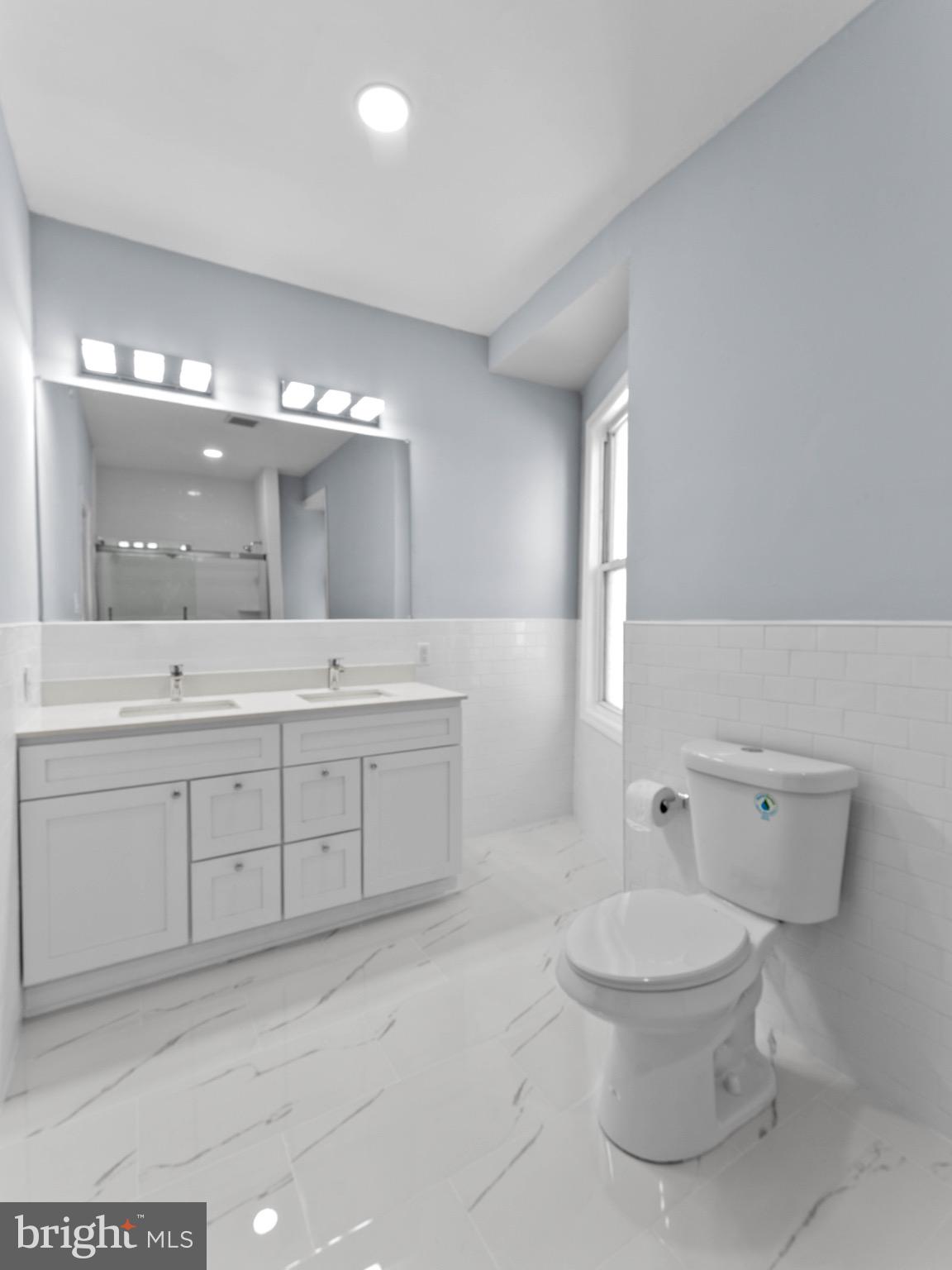 UNIVERSITY CITY - Residential