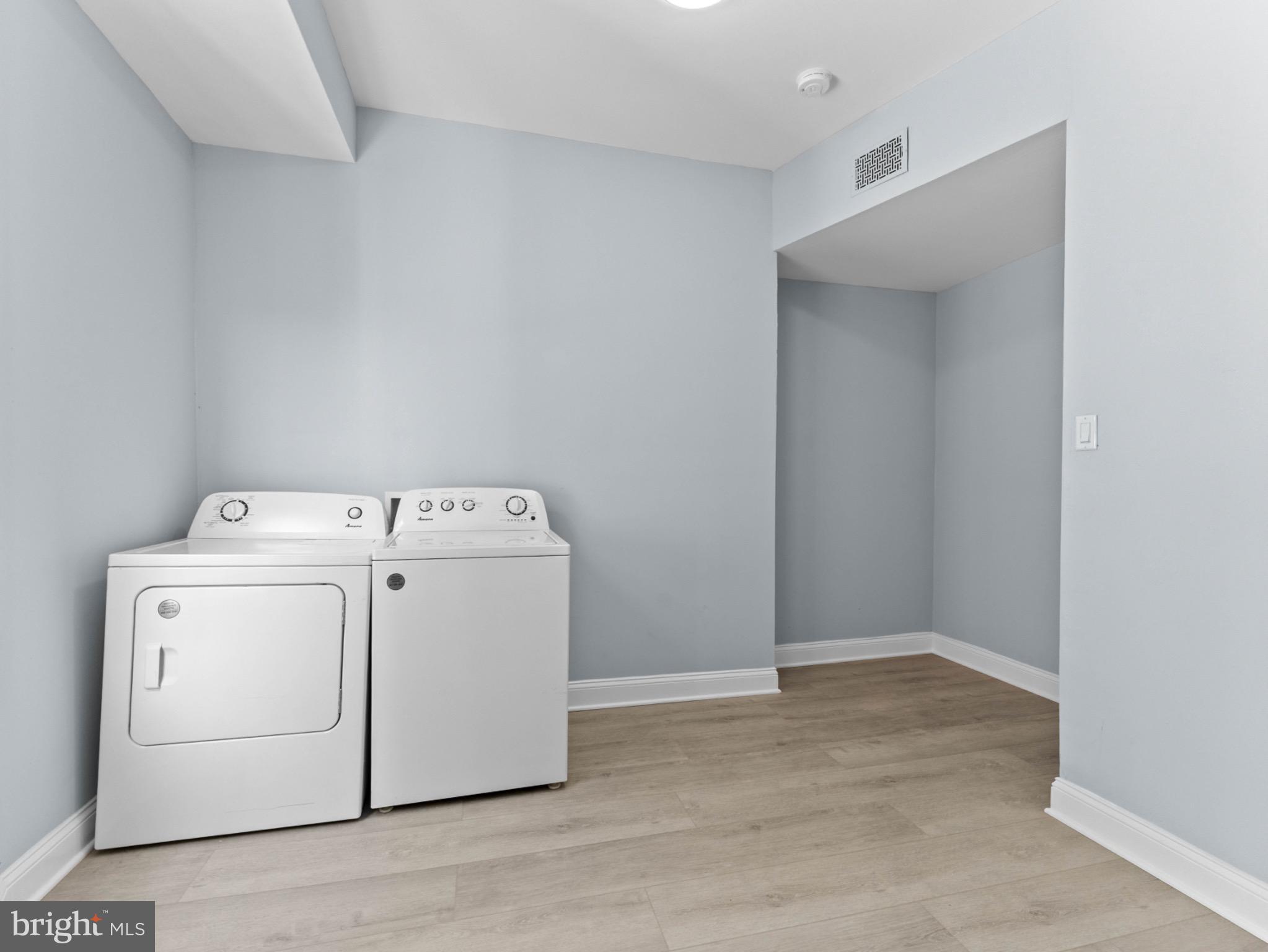 UNIVERSITY CITY - Residential