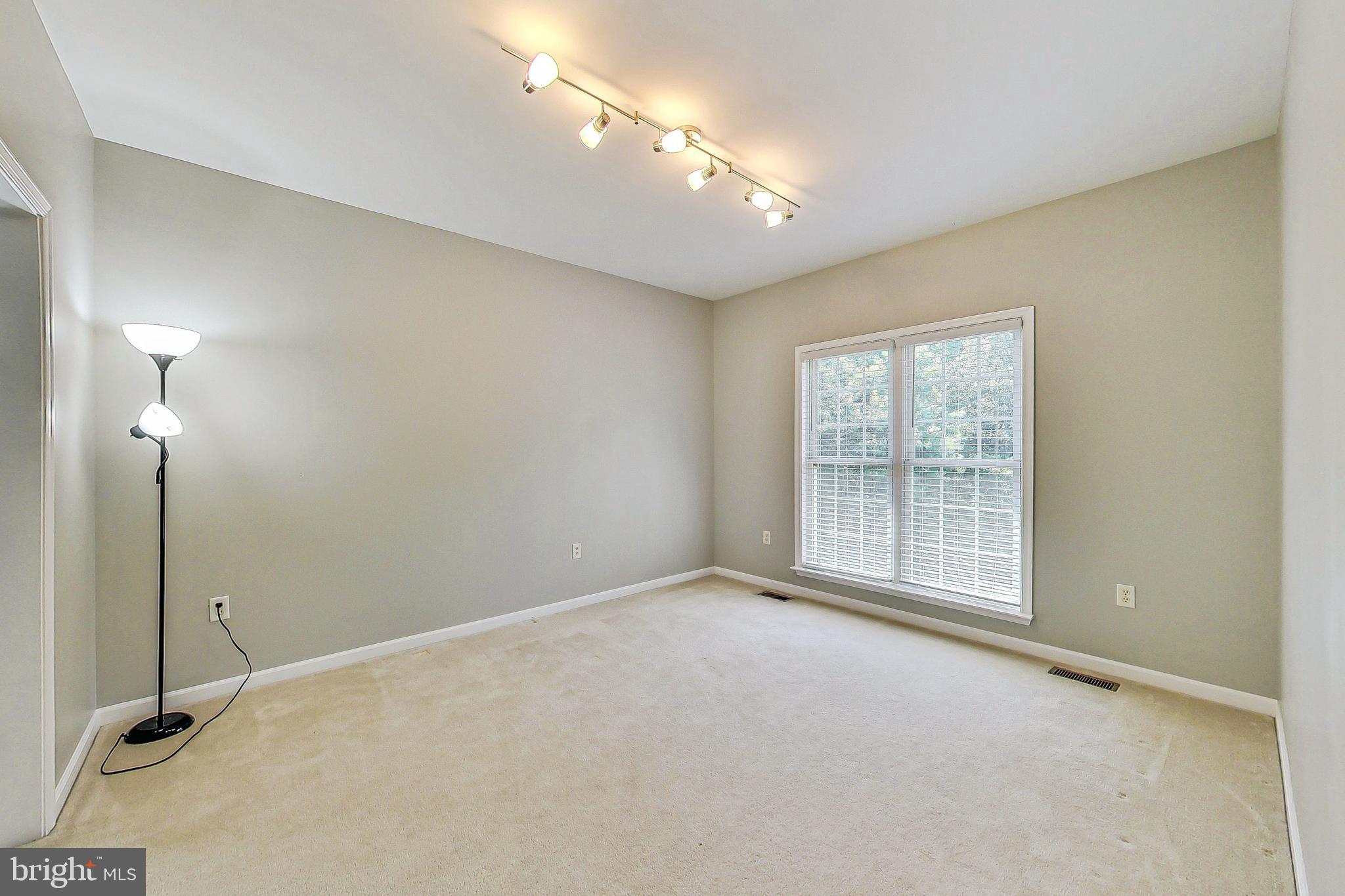 POTOMAC DIST - Residential