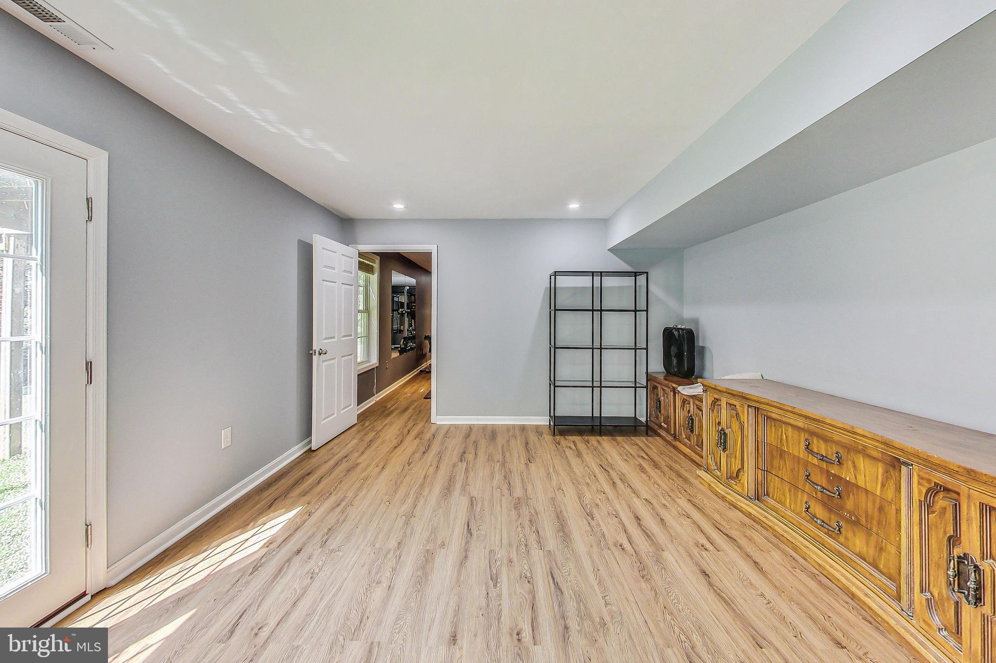 POTOMAC DIST - Residential