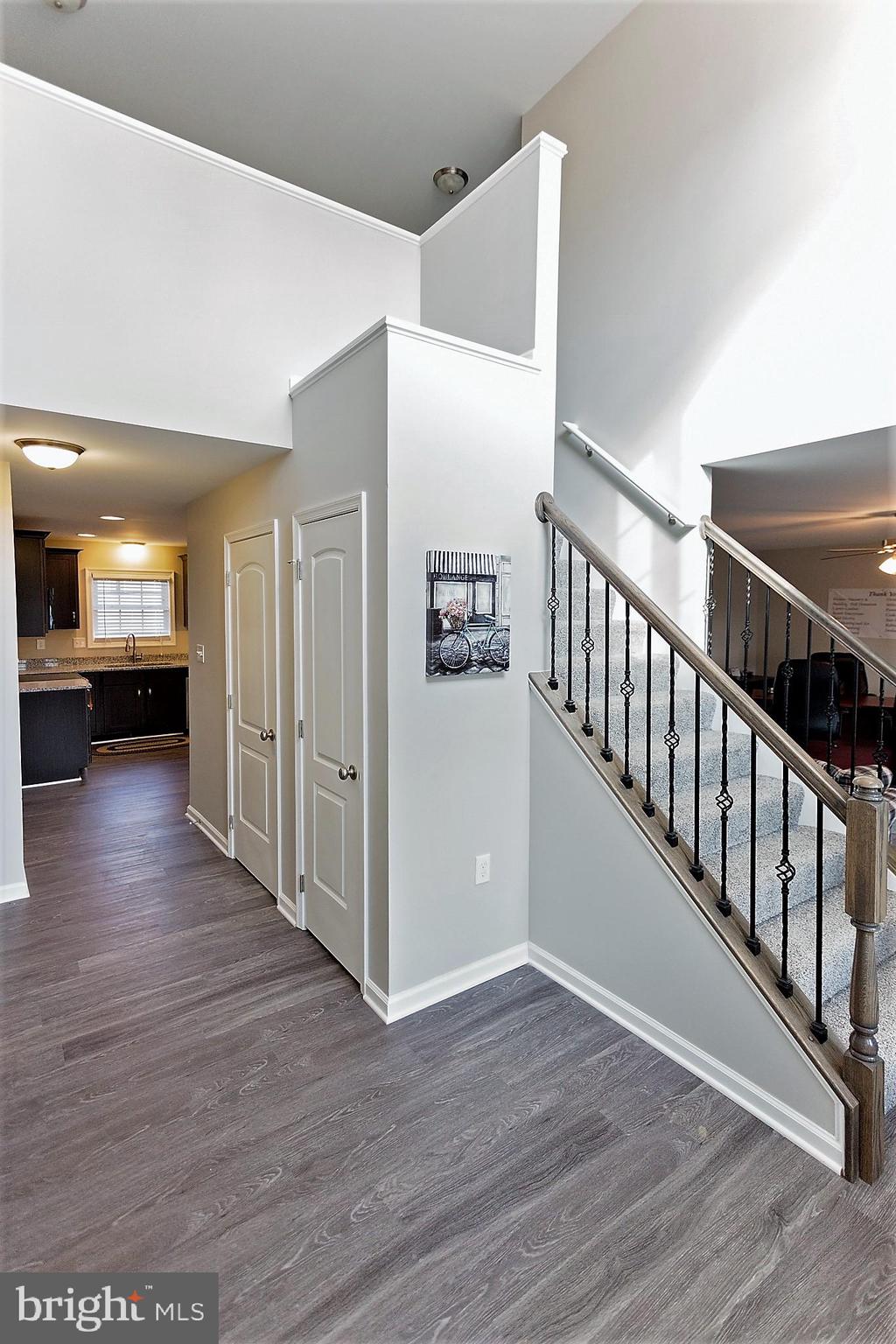 RED HILL - Residential