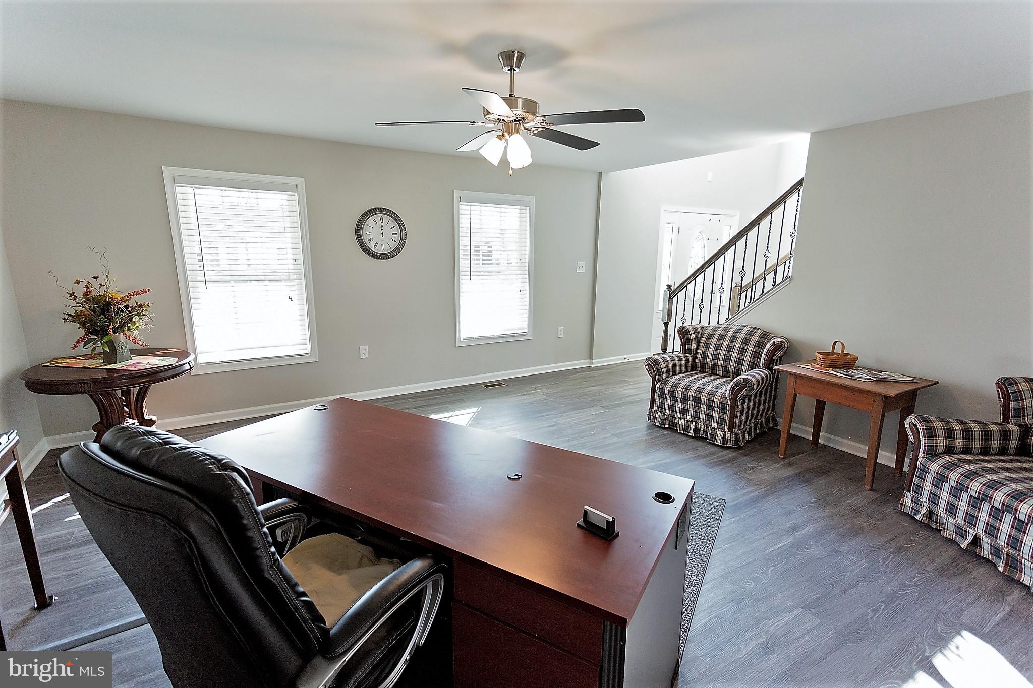 RED HILL - Residential