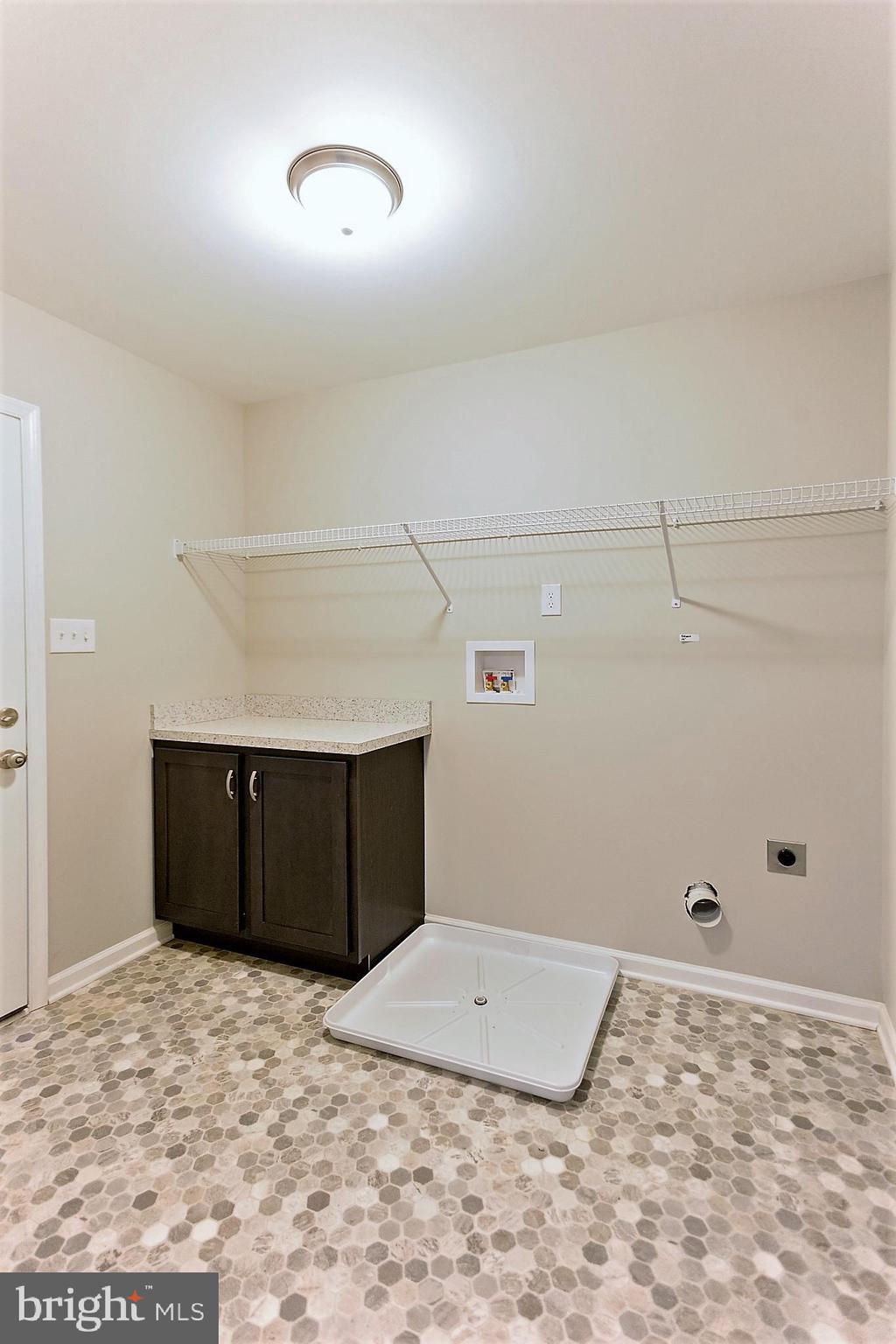 RED HILL - Residential