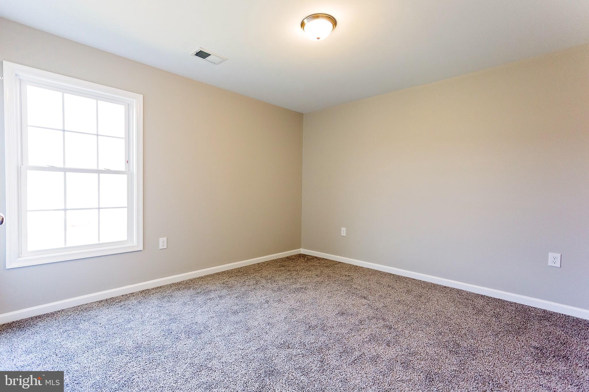 RED HILL - Residential