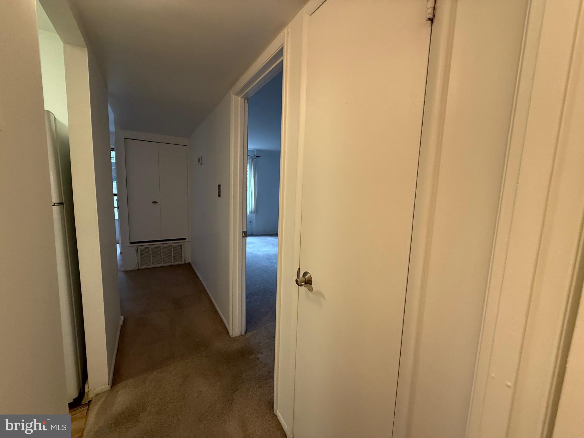 FALLS PLAZA - Residential