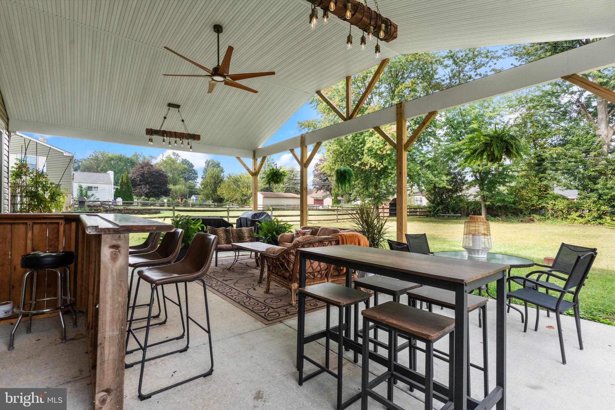 HALLOWELL - Residential