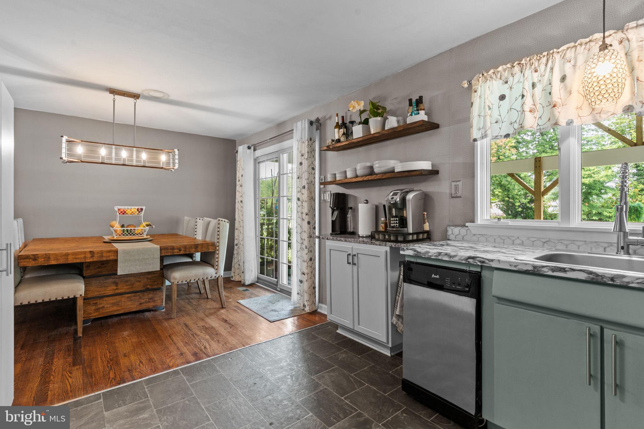 HALLOWELL - Residential