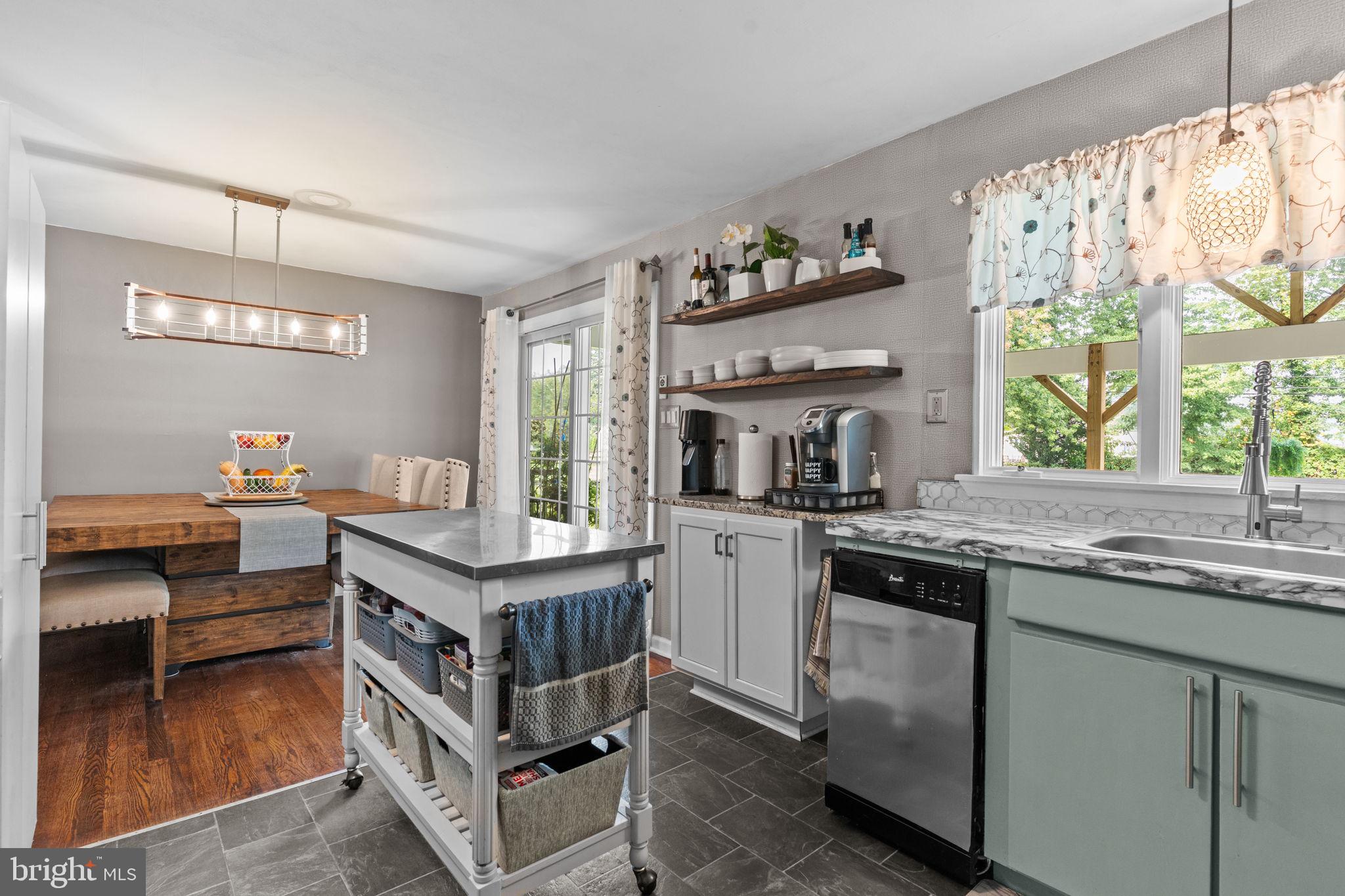 HALLOWELL - Residential