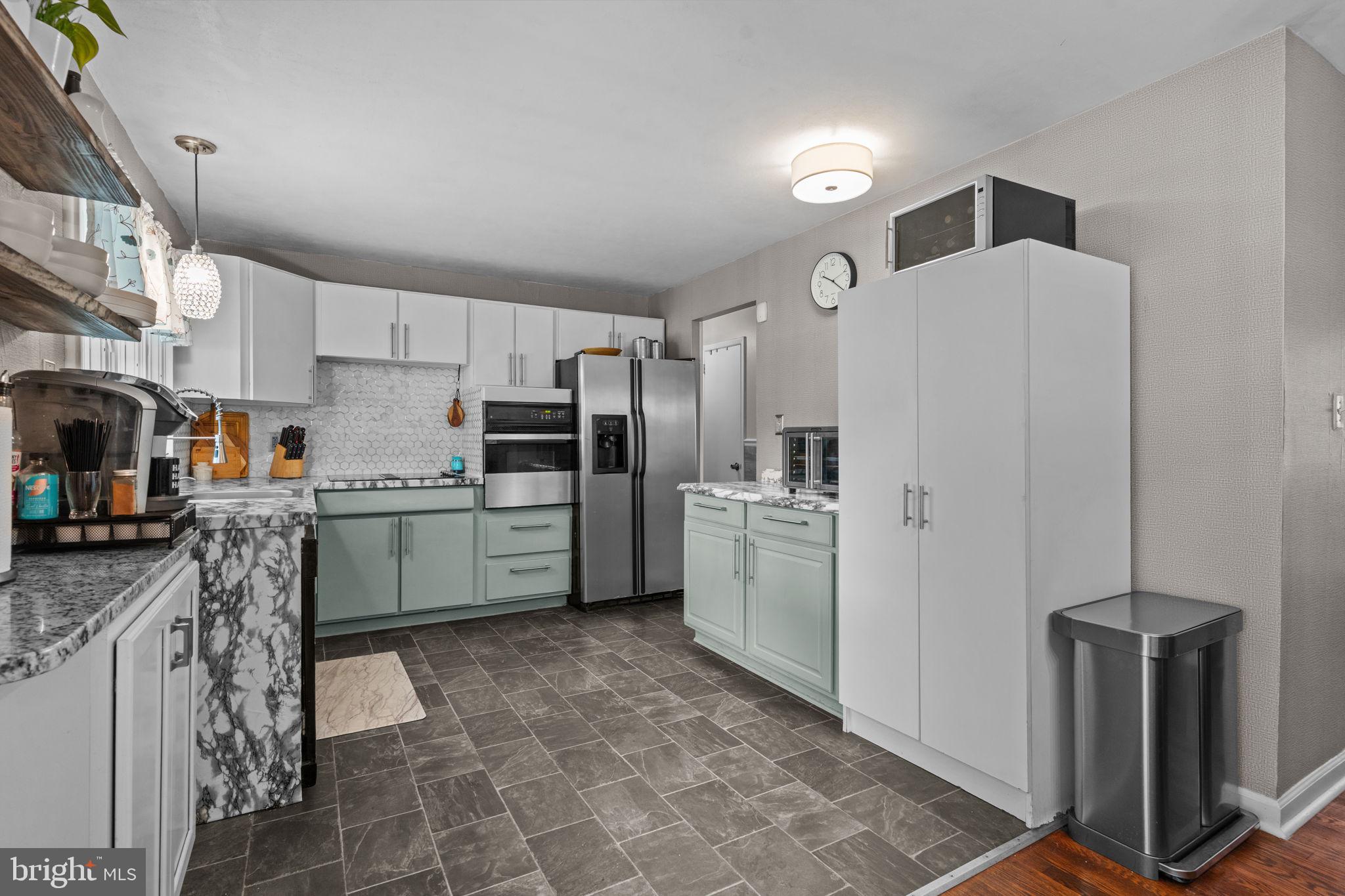 HALLOWELL - Residential