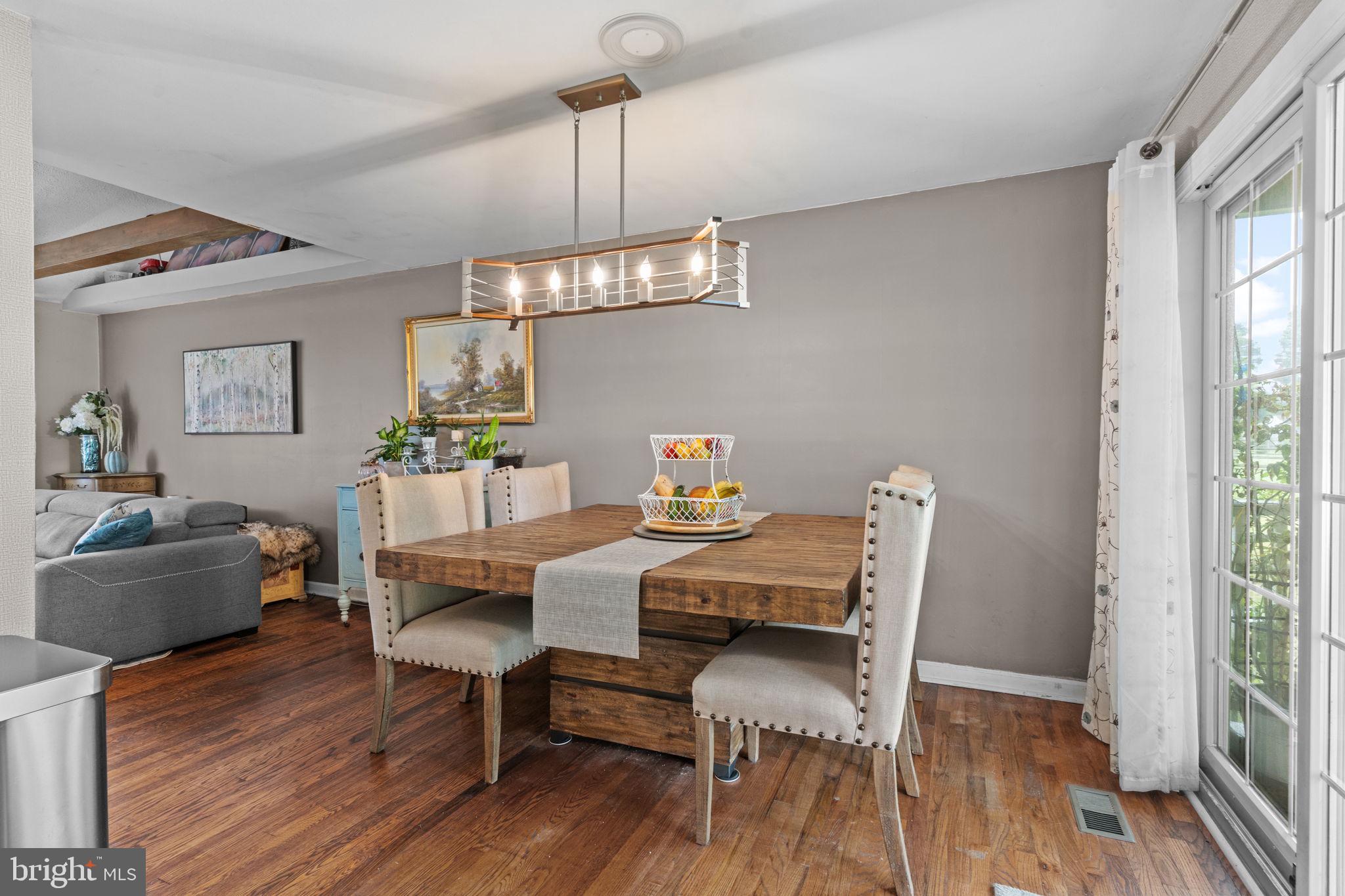 HALLOWELL - Residential