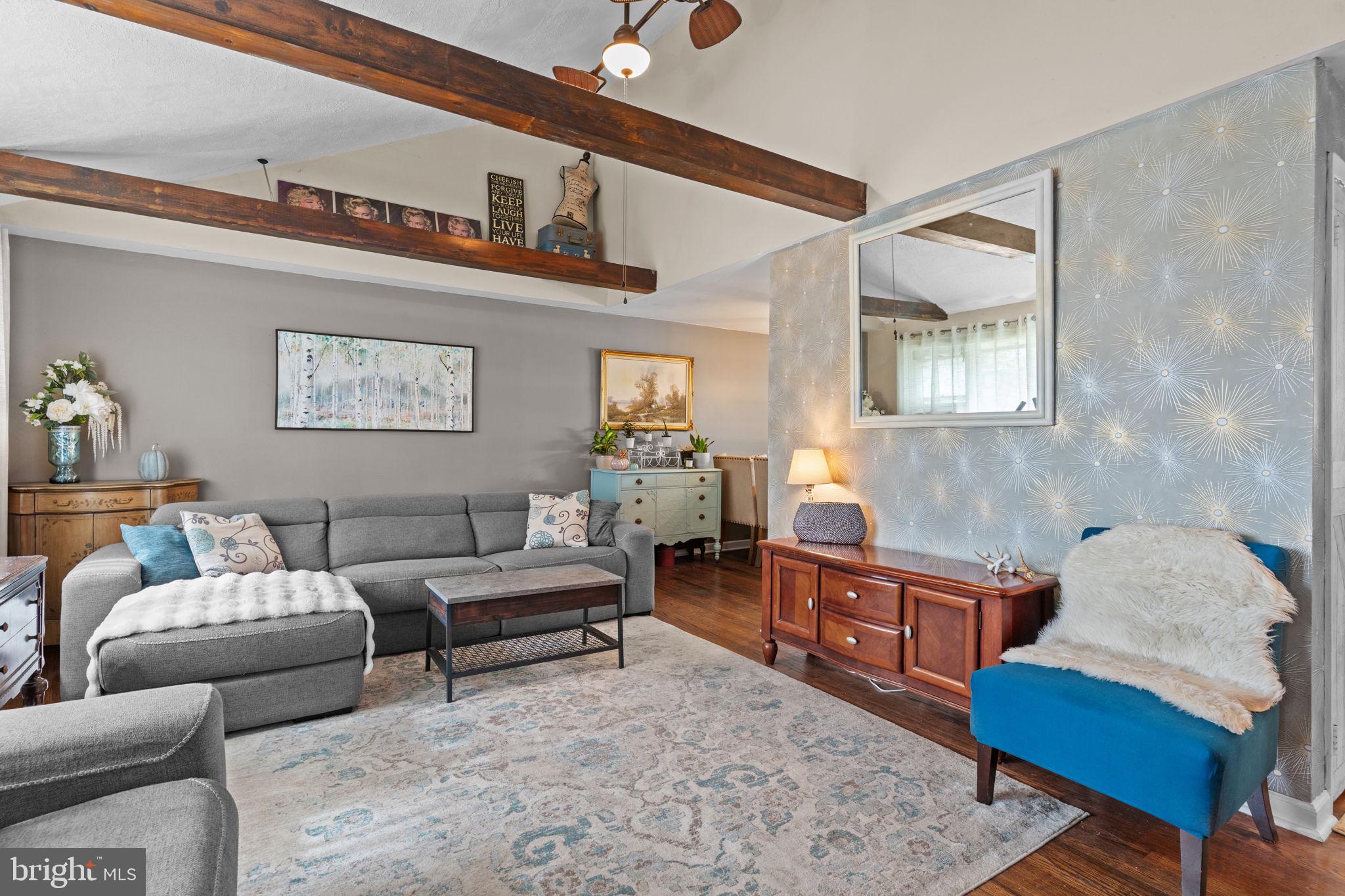 HALLOWELL - Residential