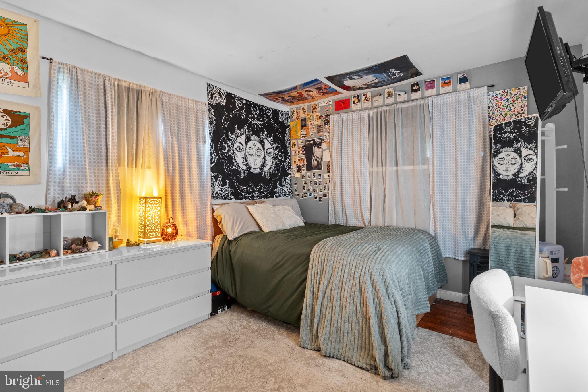 HALLOWELL - Residential