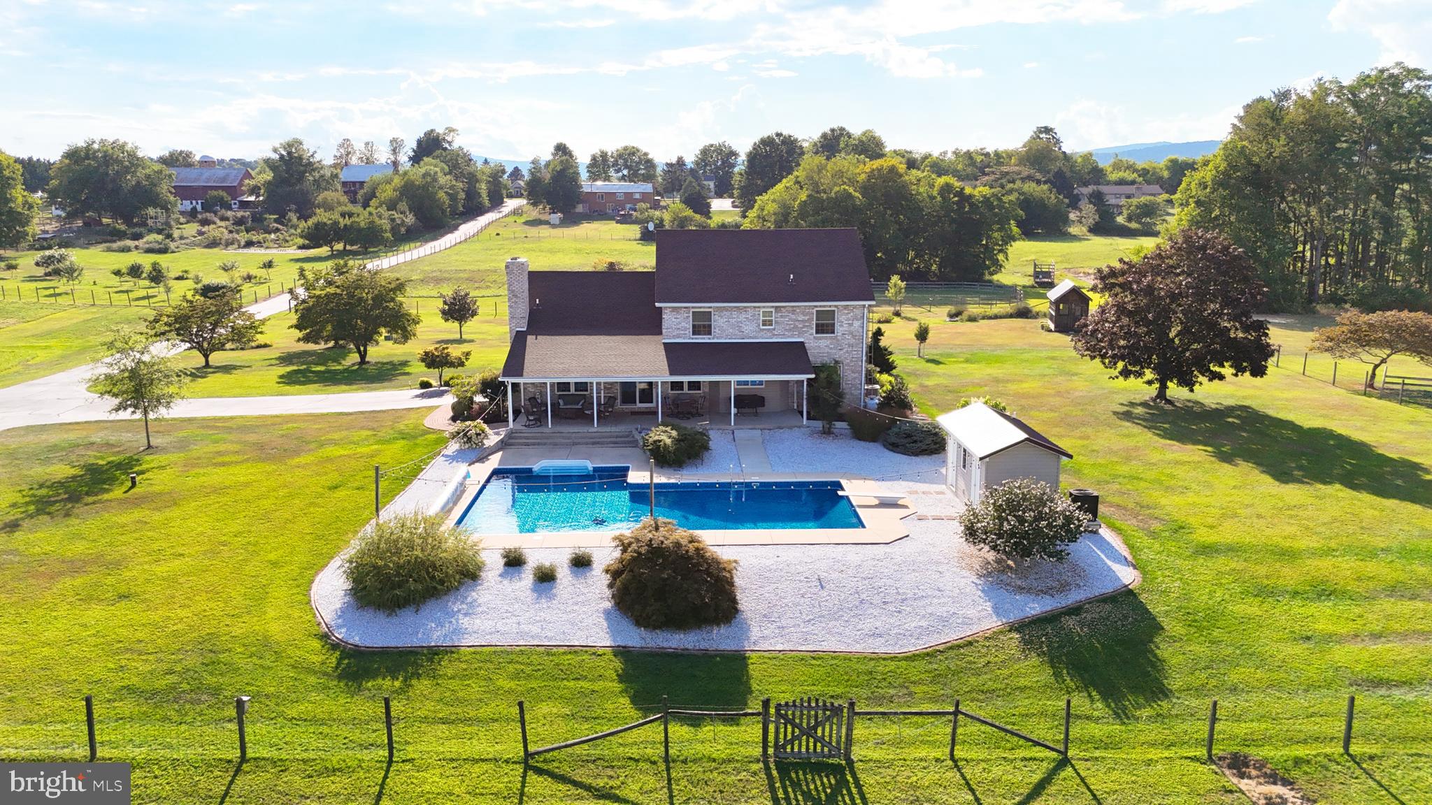 CLEAR SPRING - Residential