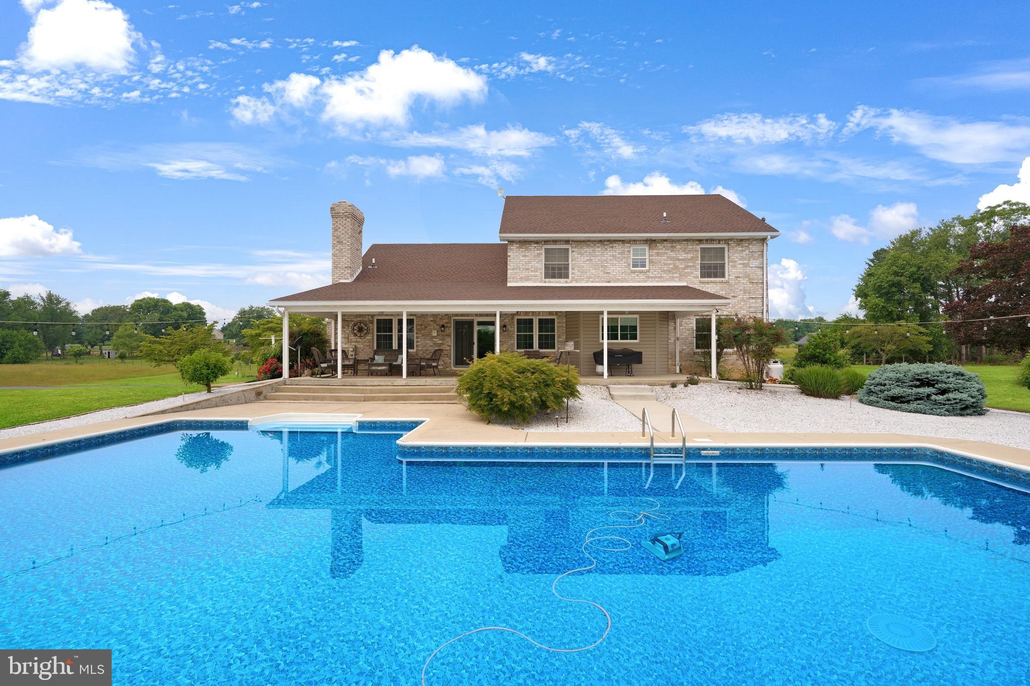 CLEAR SPRING - Residential