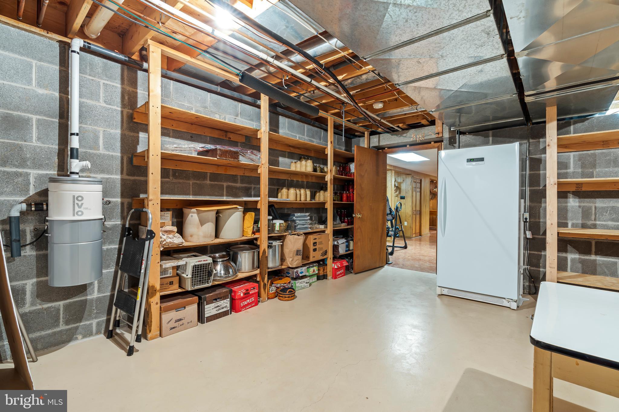 CLEAR SPRING - Residential