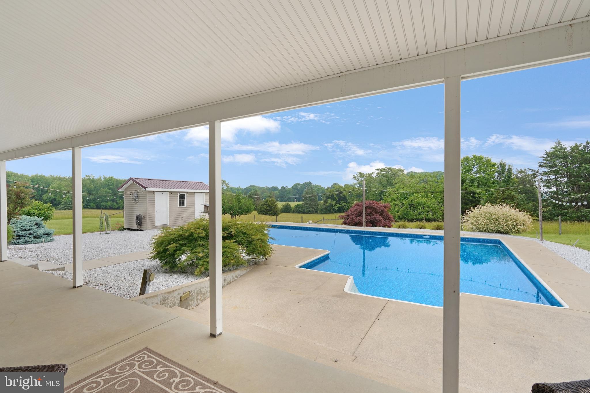 CLEAR SPRING - Residential