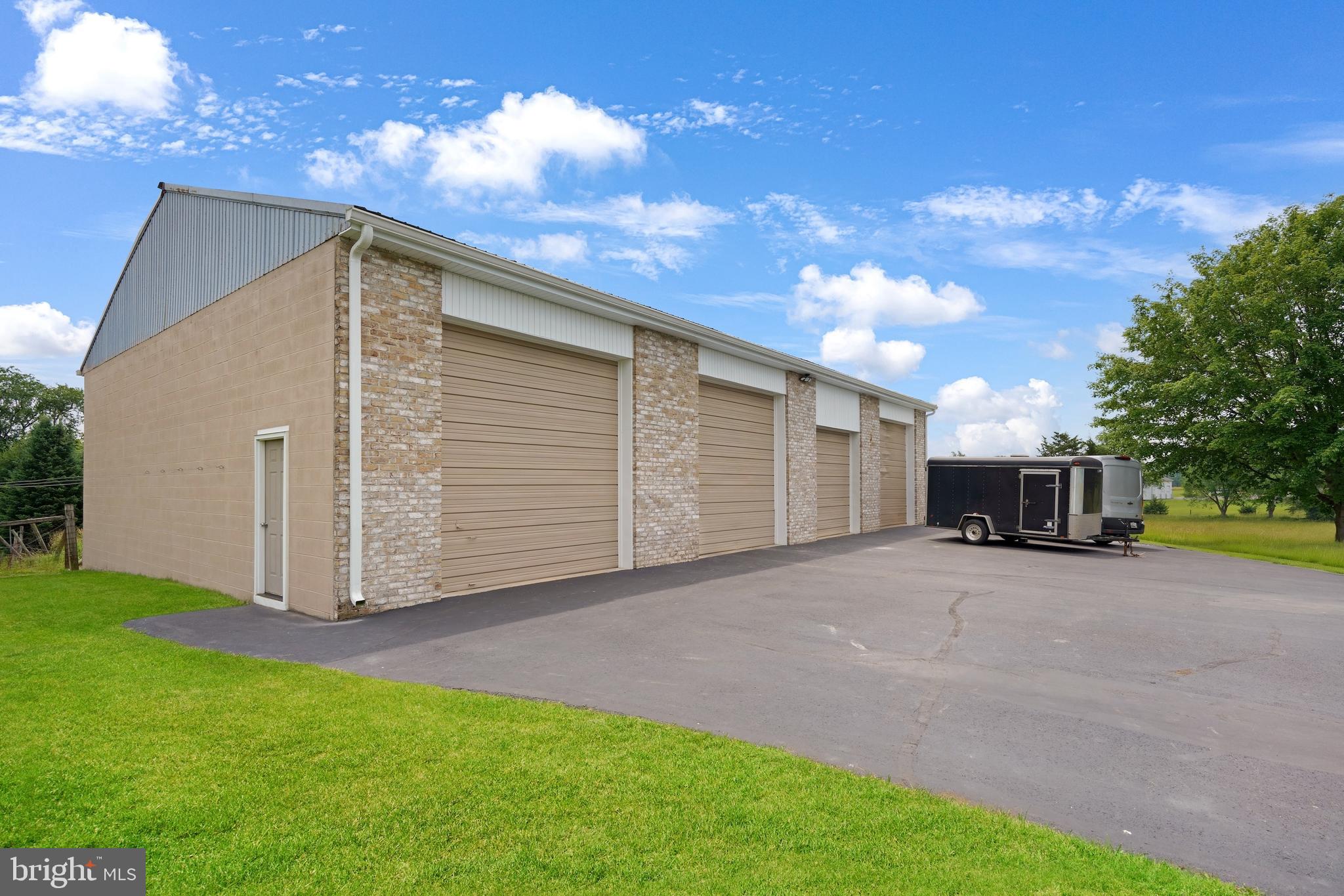 CLEAR SPRING - Residential