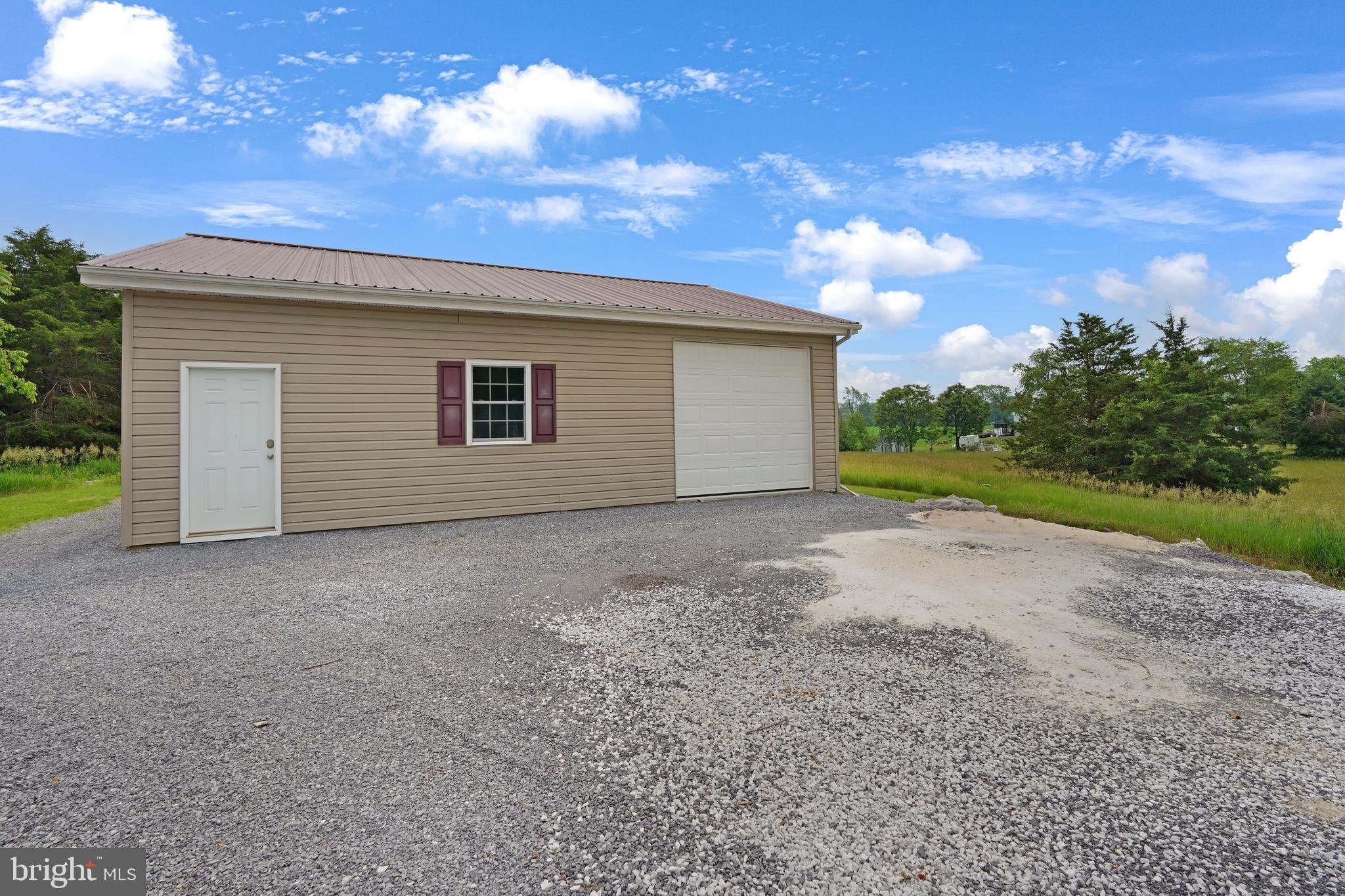 CLEAR SPRING - Residential