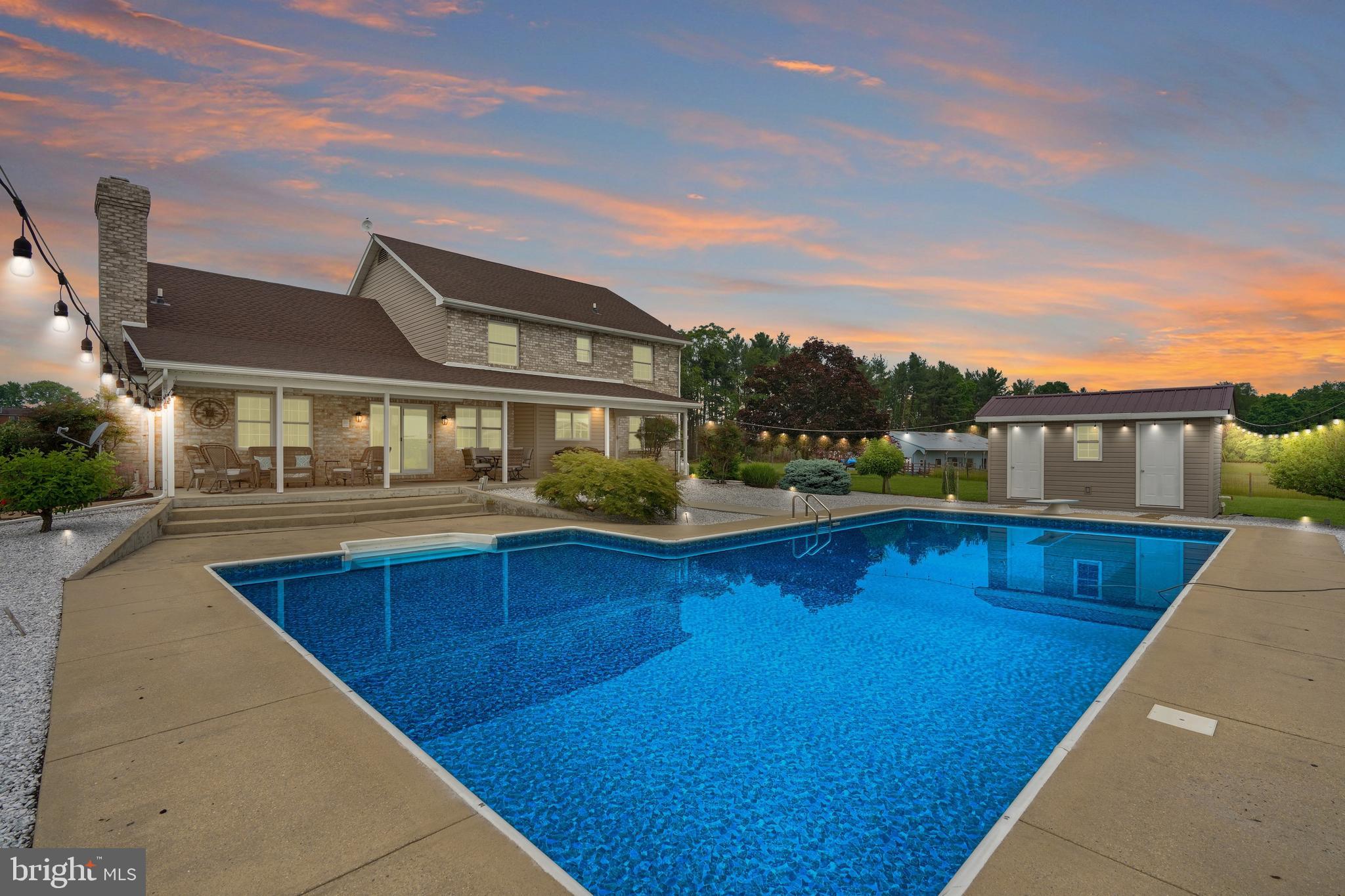 CLEAR SPRING - Residential