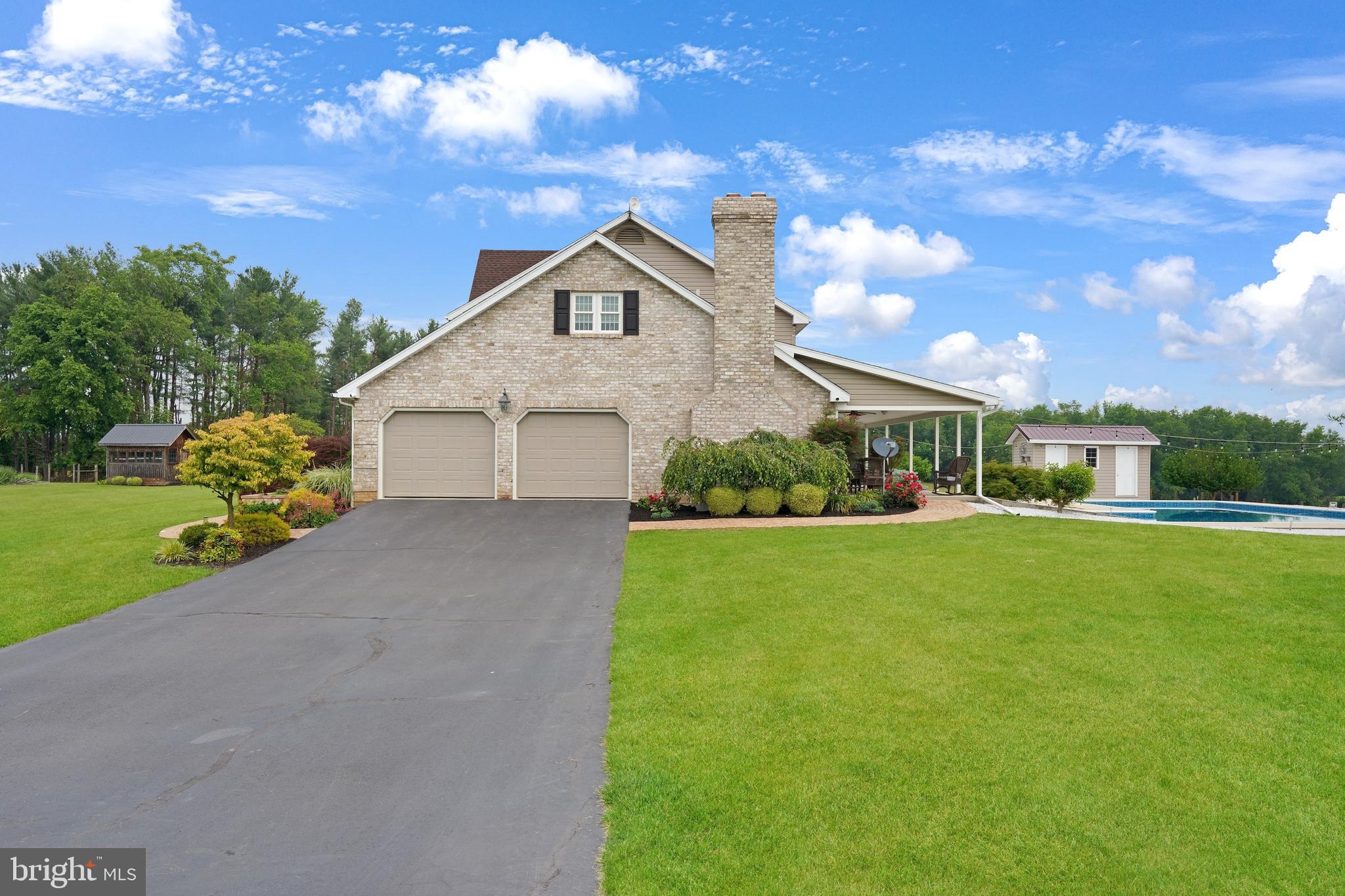 CLEAR SPRING - Residential