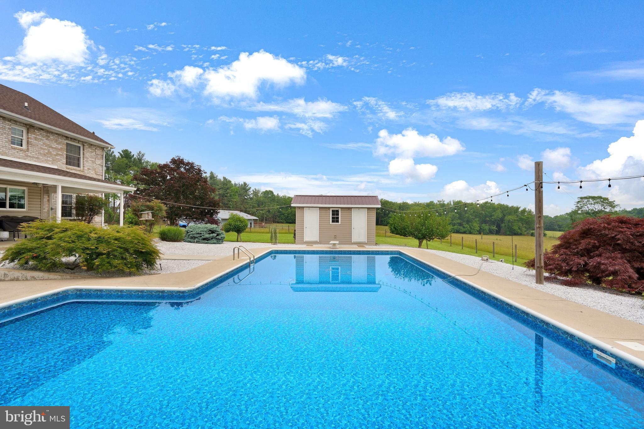 CLEAR SPRING - Residential