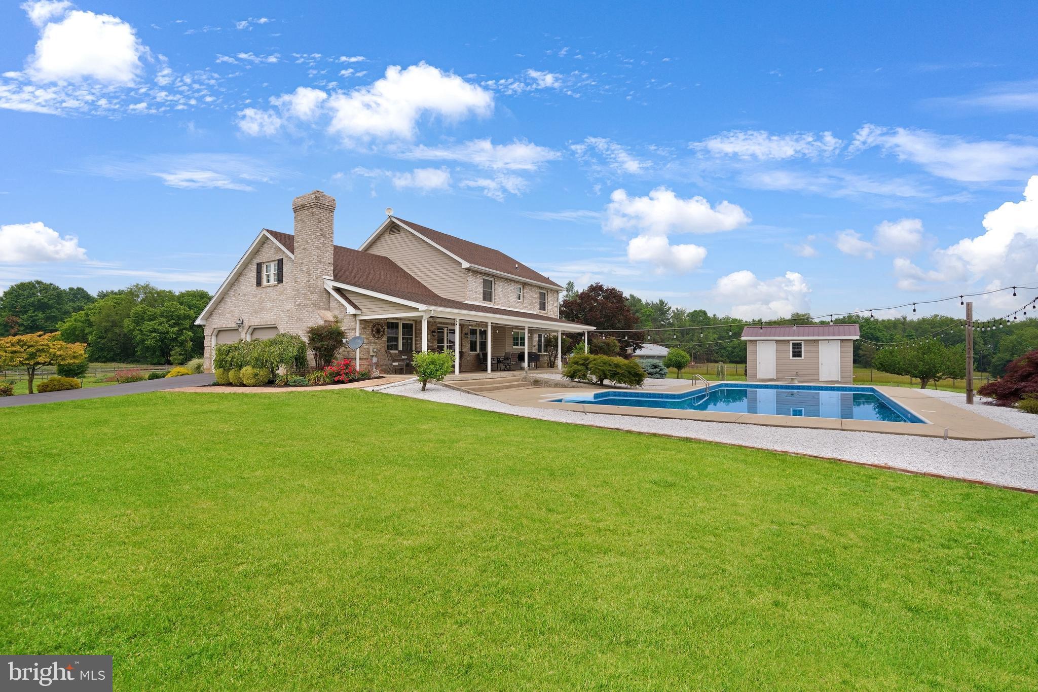 CLEAR SPRING - Residential